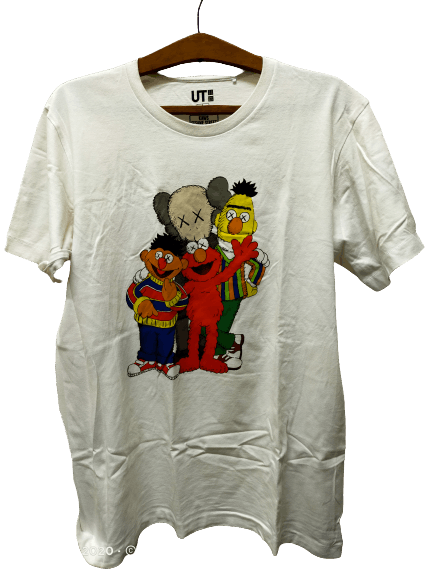KAWS❌ SESAME STREET ❌UNIQLO