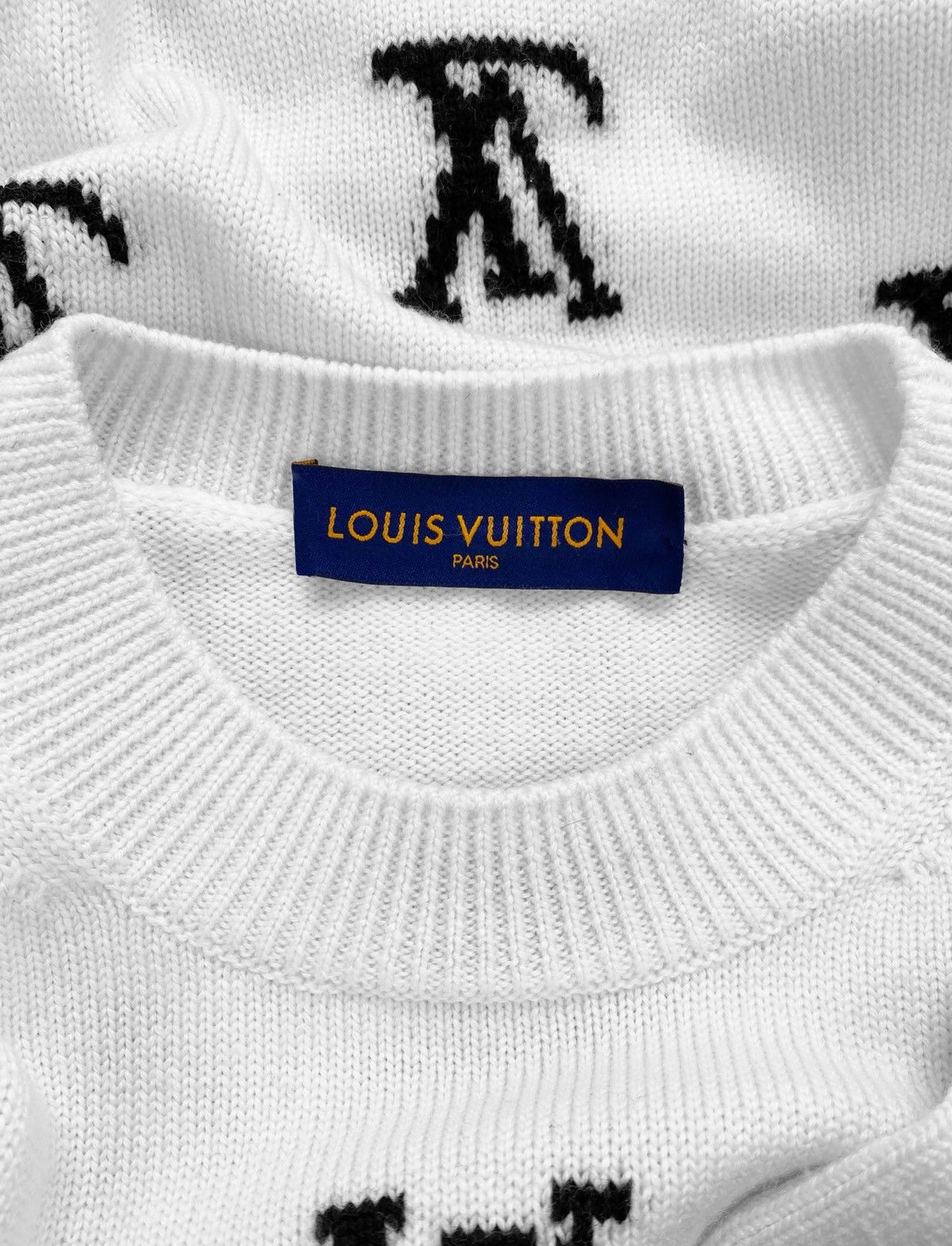 Louis Vuitton SS21 Louis Vuitton Virgil Abloh Clock Intarsia Knit Sweater Size US S / EU 44-46 / 1 - 3 Thumbnail