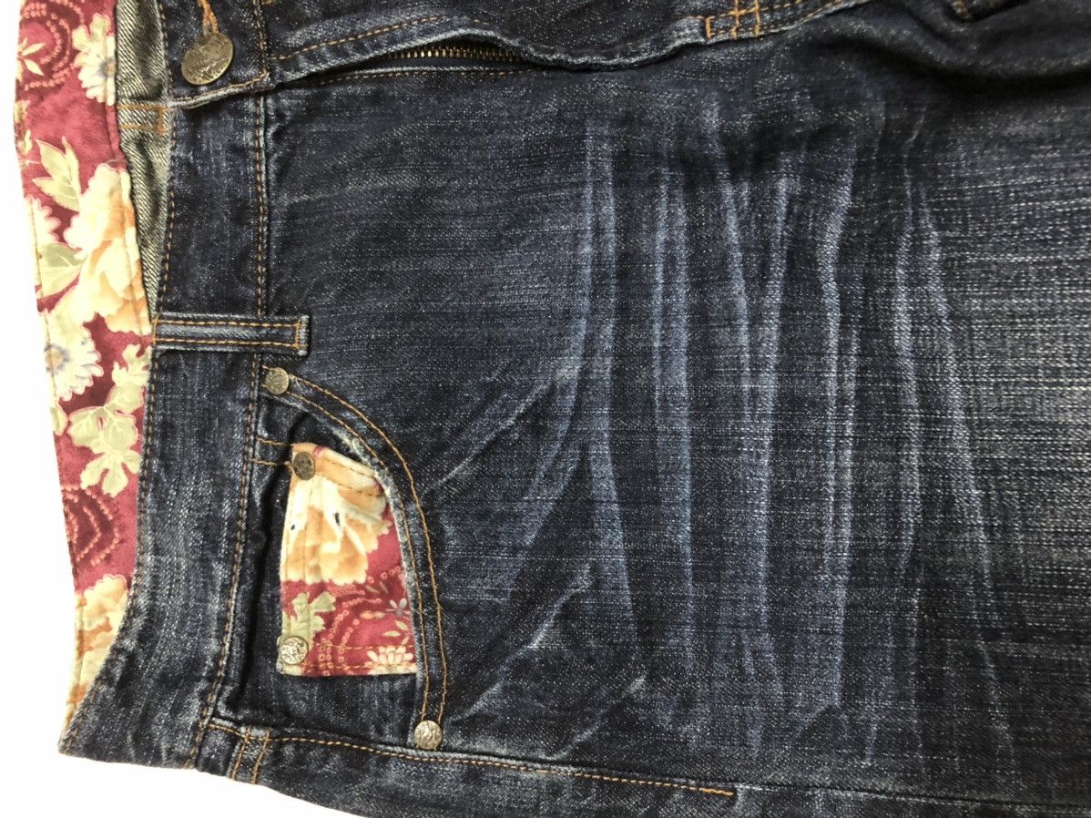 Japanese Brand RARE!! FISH KOI EMBROIDERED JEANS Size US 34 / EU 50 - 5 Thumbnail