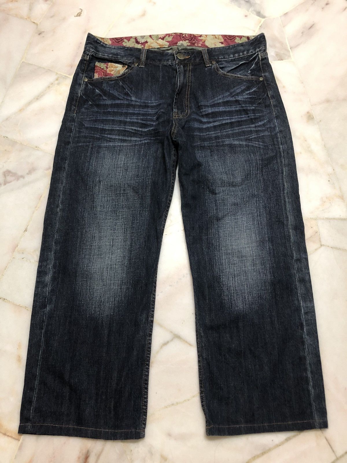 Japanese Brand RARE!! FISH KOI EMBROIDERED JEANS Size US 34 / EU 50 - 4 Thumbnail