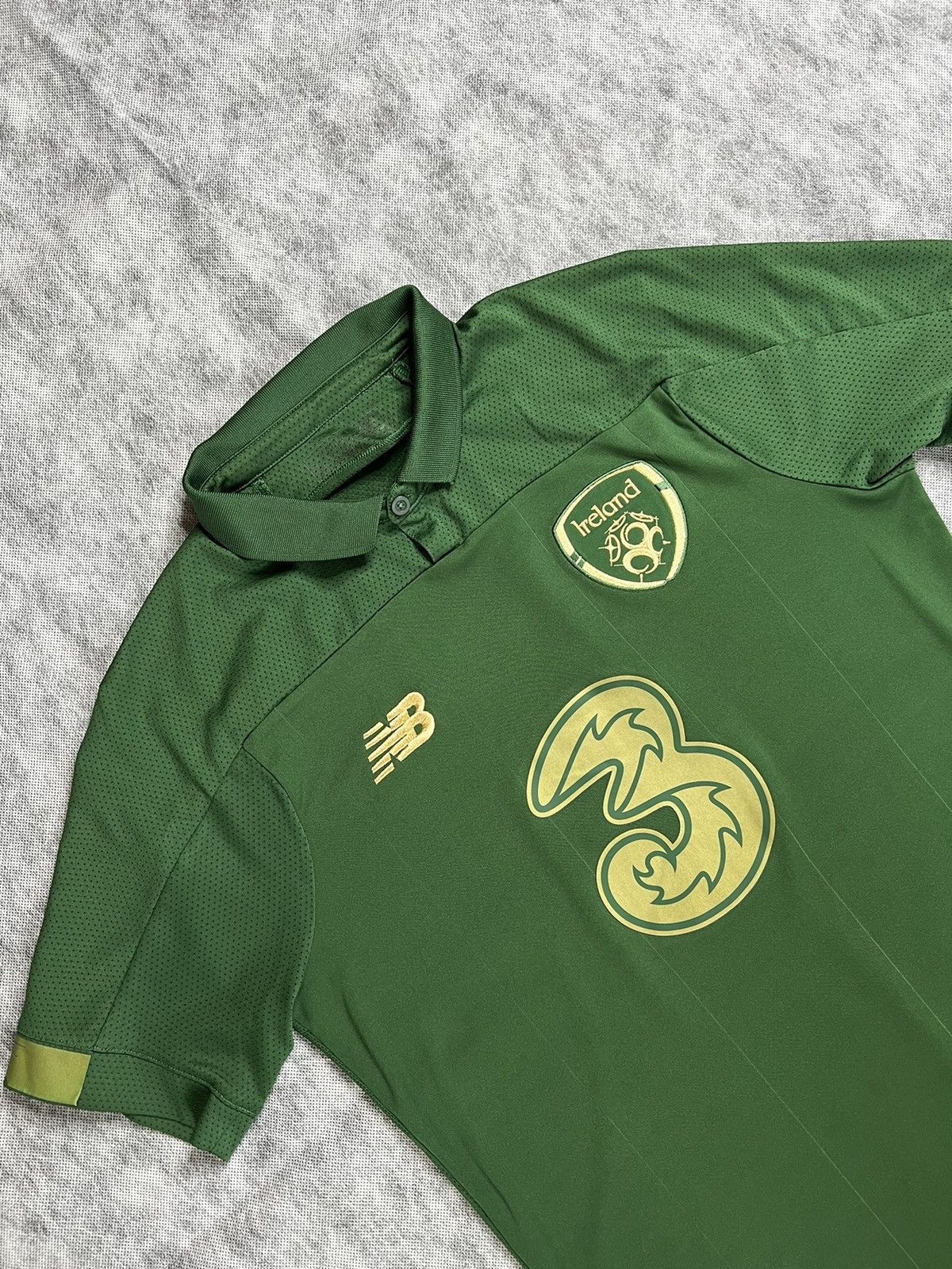New Balance Ireland Home kit Size US S / EU 44-46 / 1 - 2 Thumbnail
