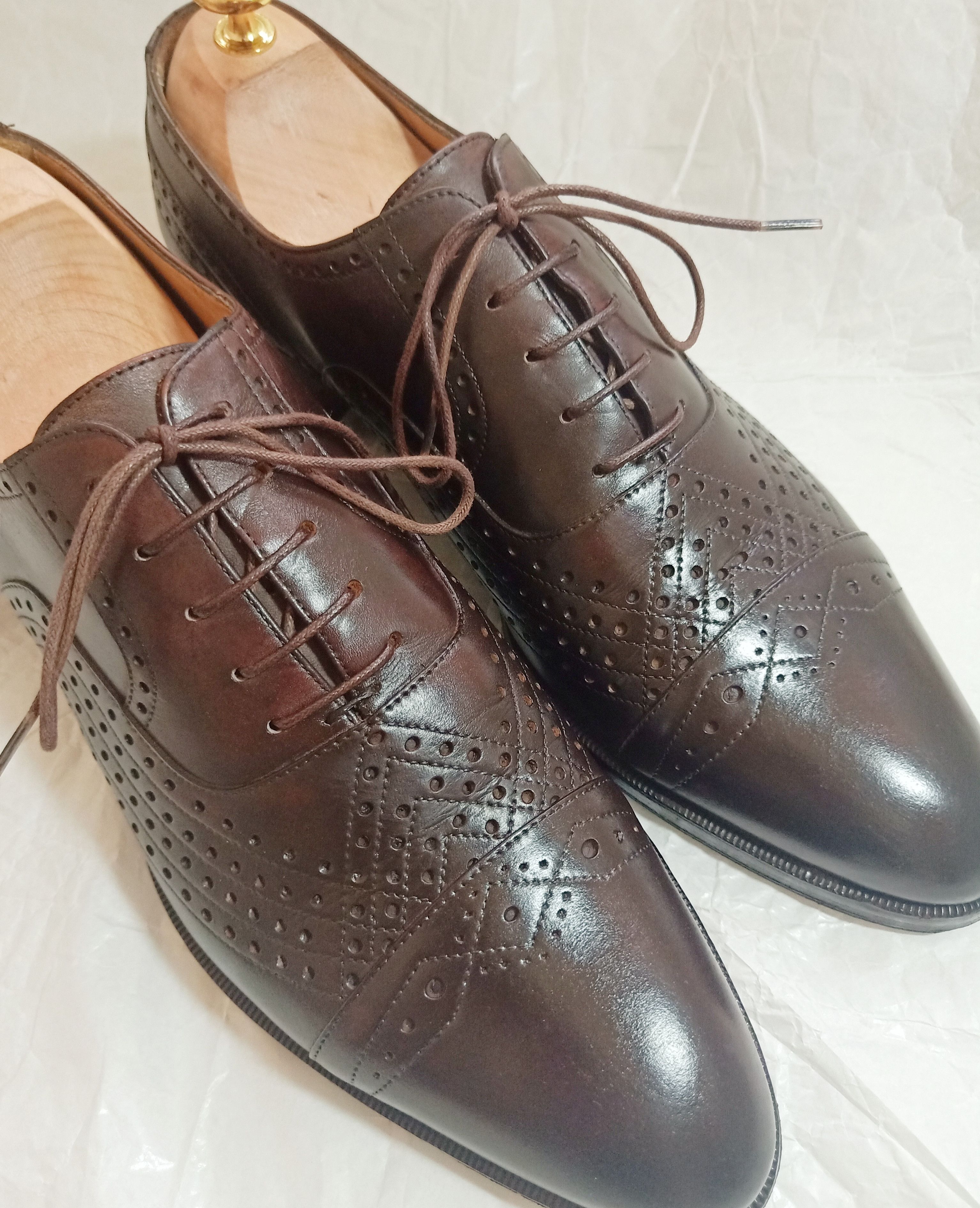 Saint Laurent Paris × Yves Saint Laurent SAINT LAURENT YSL EARL PERFORATED OXFORDS SHOES Tom Ford Era Size US 8 / EU 41 - 2 Thumbnail