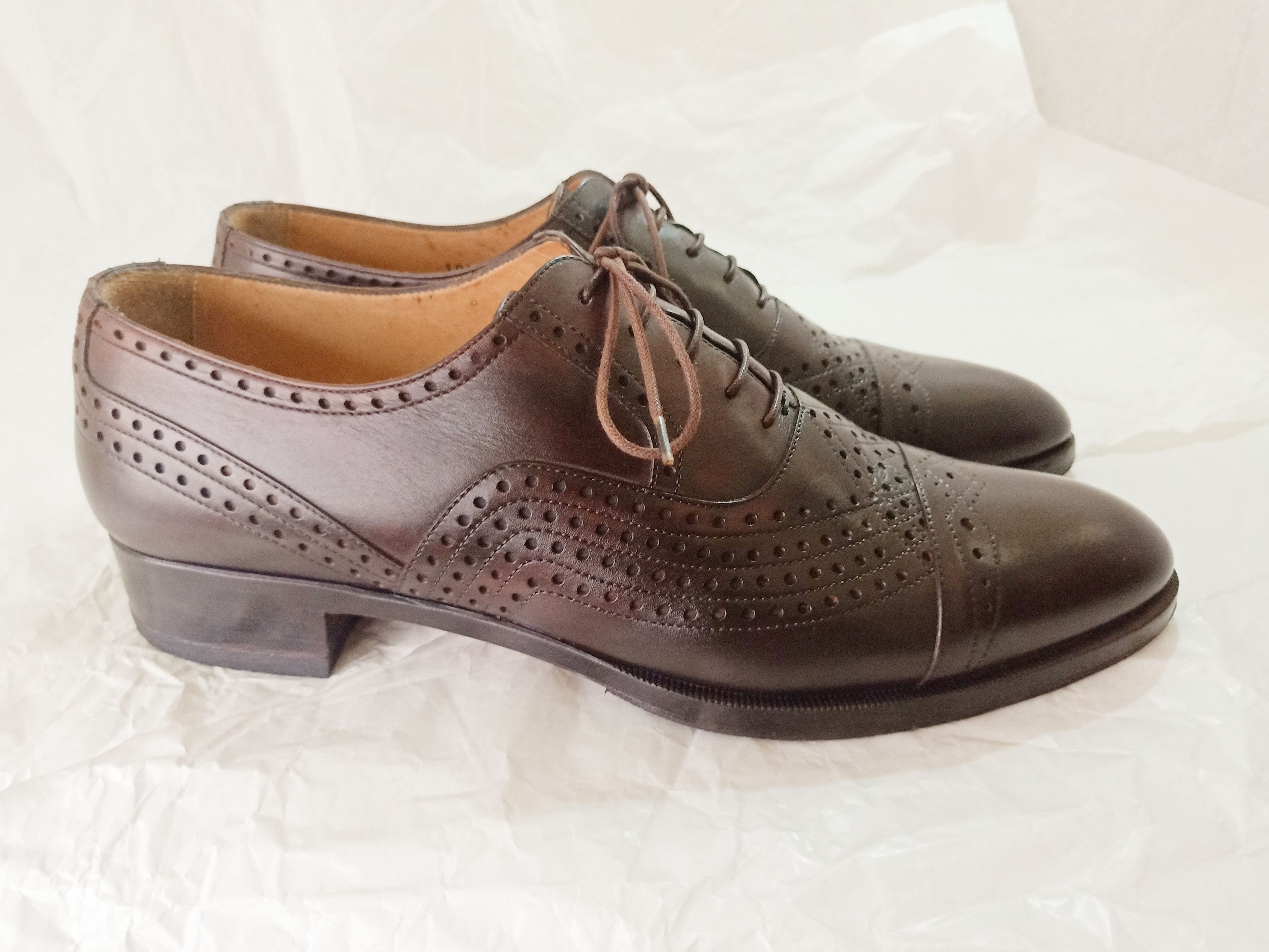 Saint Laurent Paris × Yves Saint Laurent SAINT LAURENT YSL EARL PERFORATED OXFORDS SHOES Tom Ford Era Size US 8 / EU 41 - 4 Thumbnail