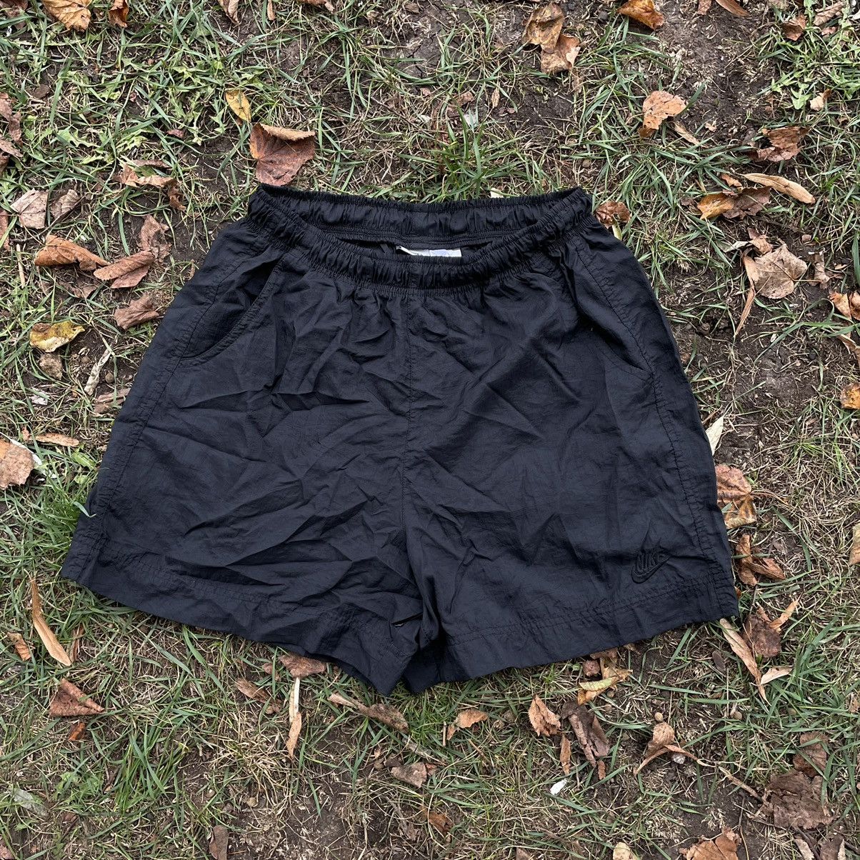 Nike Vintage Y2K Drill Nike Swoosh Logo Shorts Streetwear 90s Size US 30 / EU 46 - 1 Thumbnail