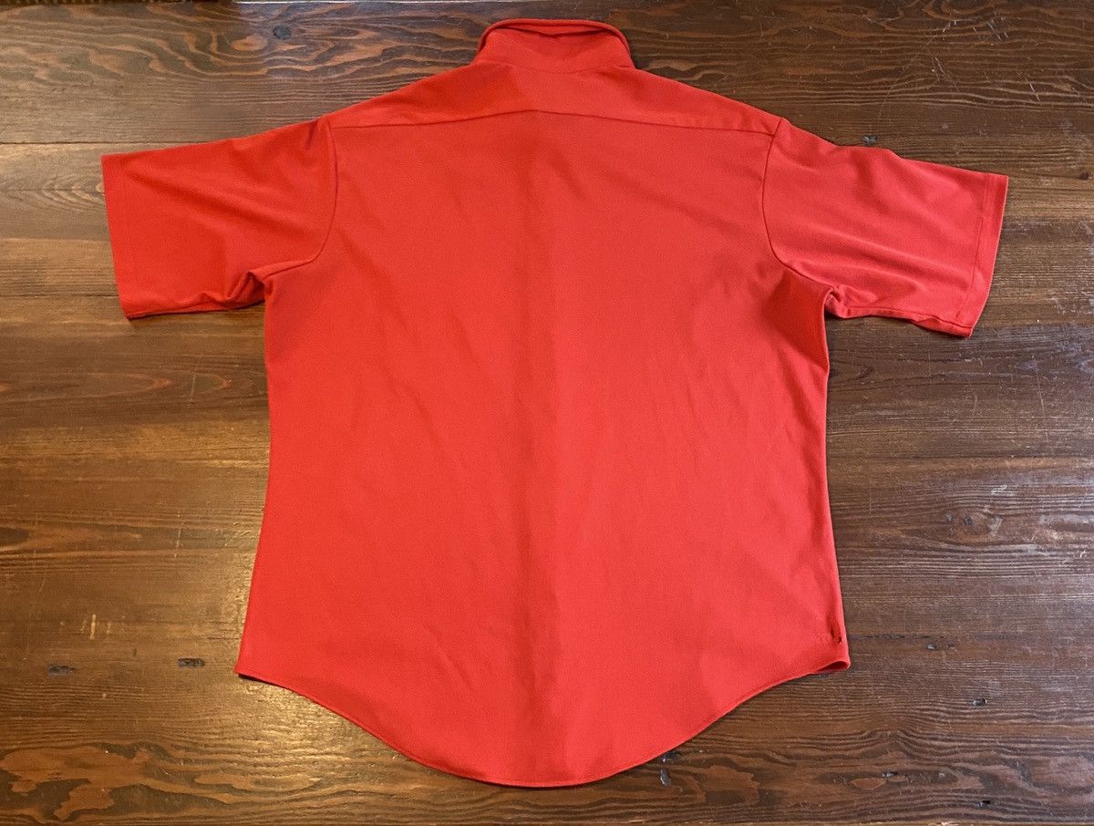Van Heusen Vintage 70’s Van Heusen Red Polyester Short Sleeve Button Up Size US L / EU 52-54 / 3 - 13 Thumbnail