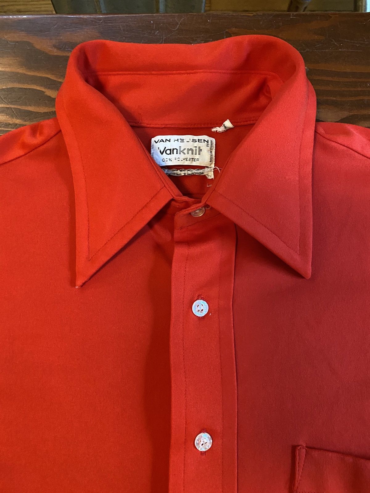 Van Heusen Vintage 70’s Van Heusen Red Polyester Short Sleeve Button Up Size US L / EU 52-54 / 3 - 5 Thumbnail