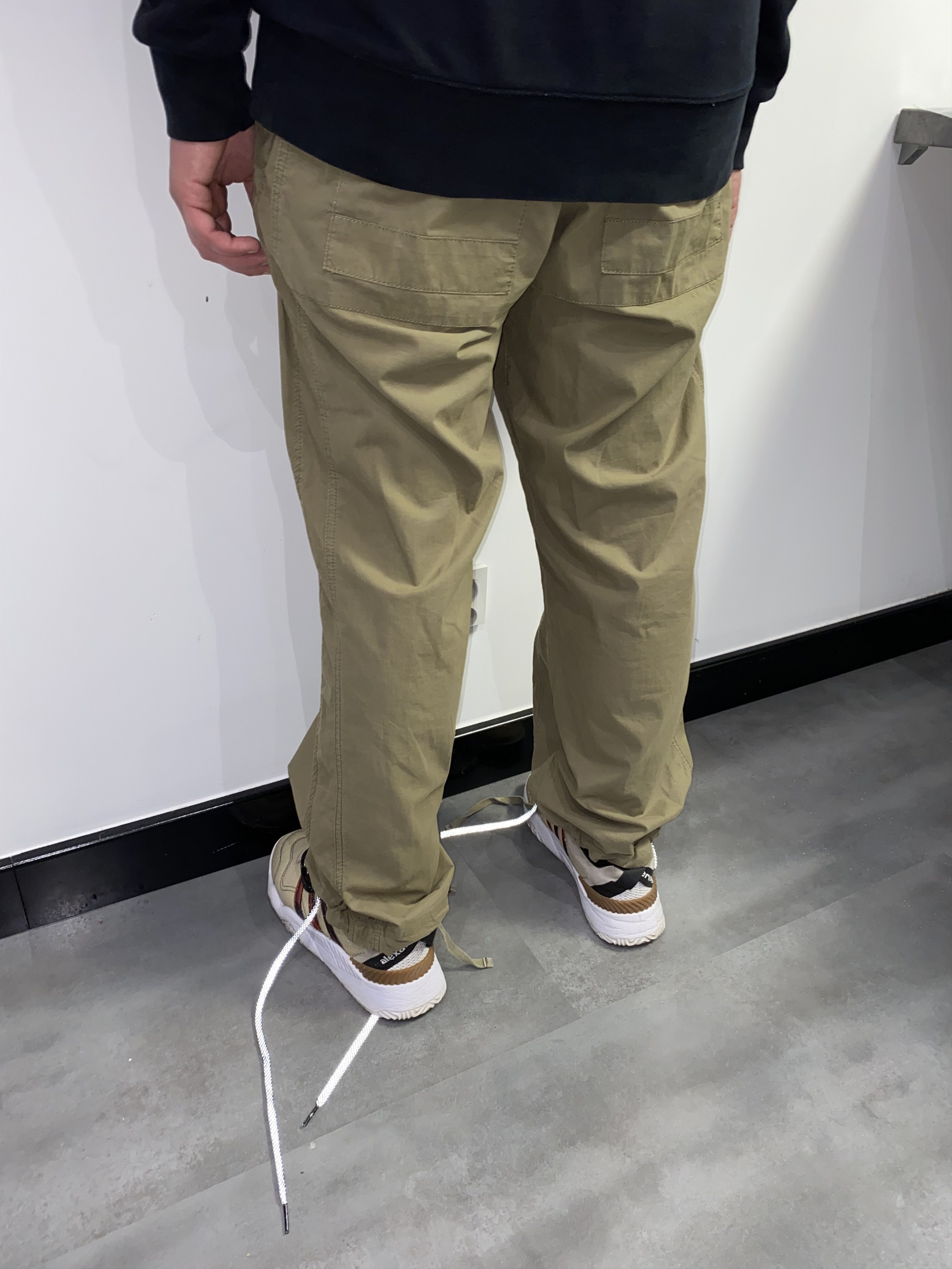 Armani × Emporio Armani Armani Cargo Bondage Work Beige Casual Pants Size US 34 / EU 50 - 8 Thumbnail