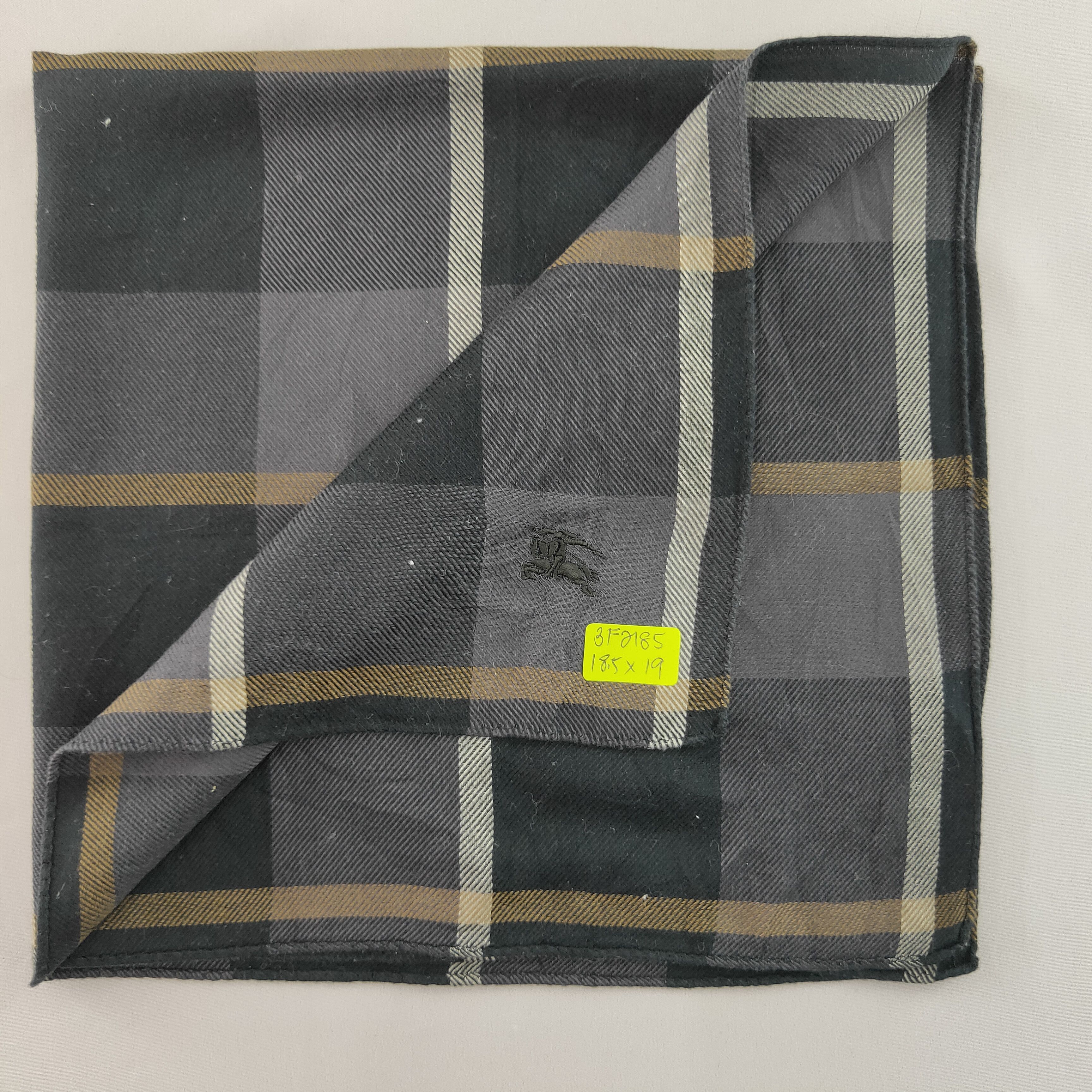 Burberry Burberry Handkerchief neckerchief bandana - 3F2185 Size ONE SIZE - 3 Thumbnail