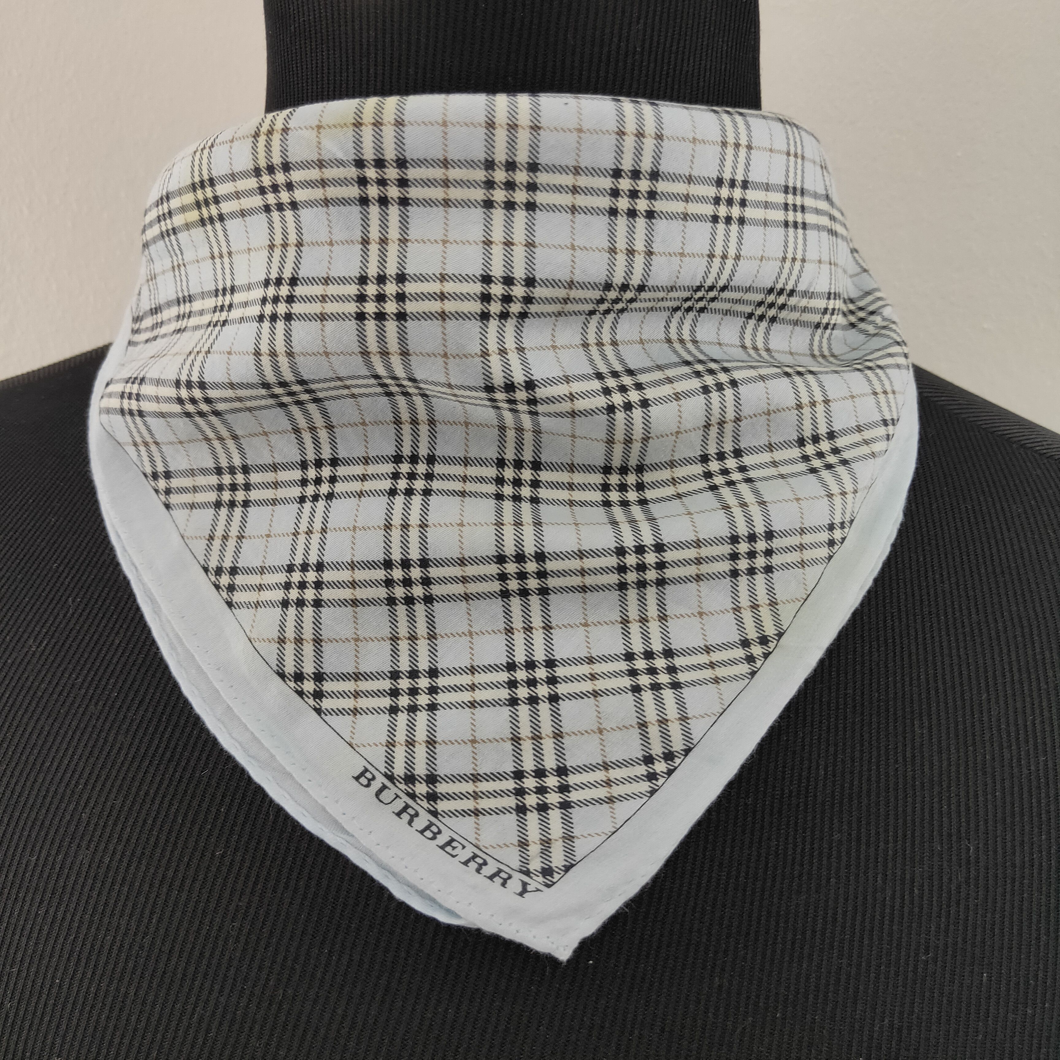 Burberry Burberry Handkerchief neckerchief bandana - 3F2168 Size ONE SIZE - 1 Thumbnail