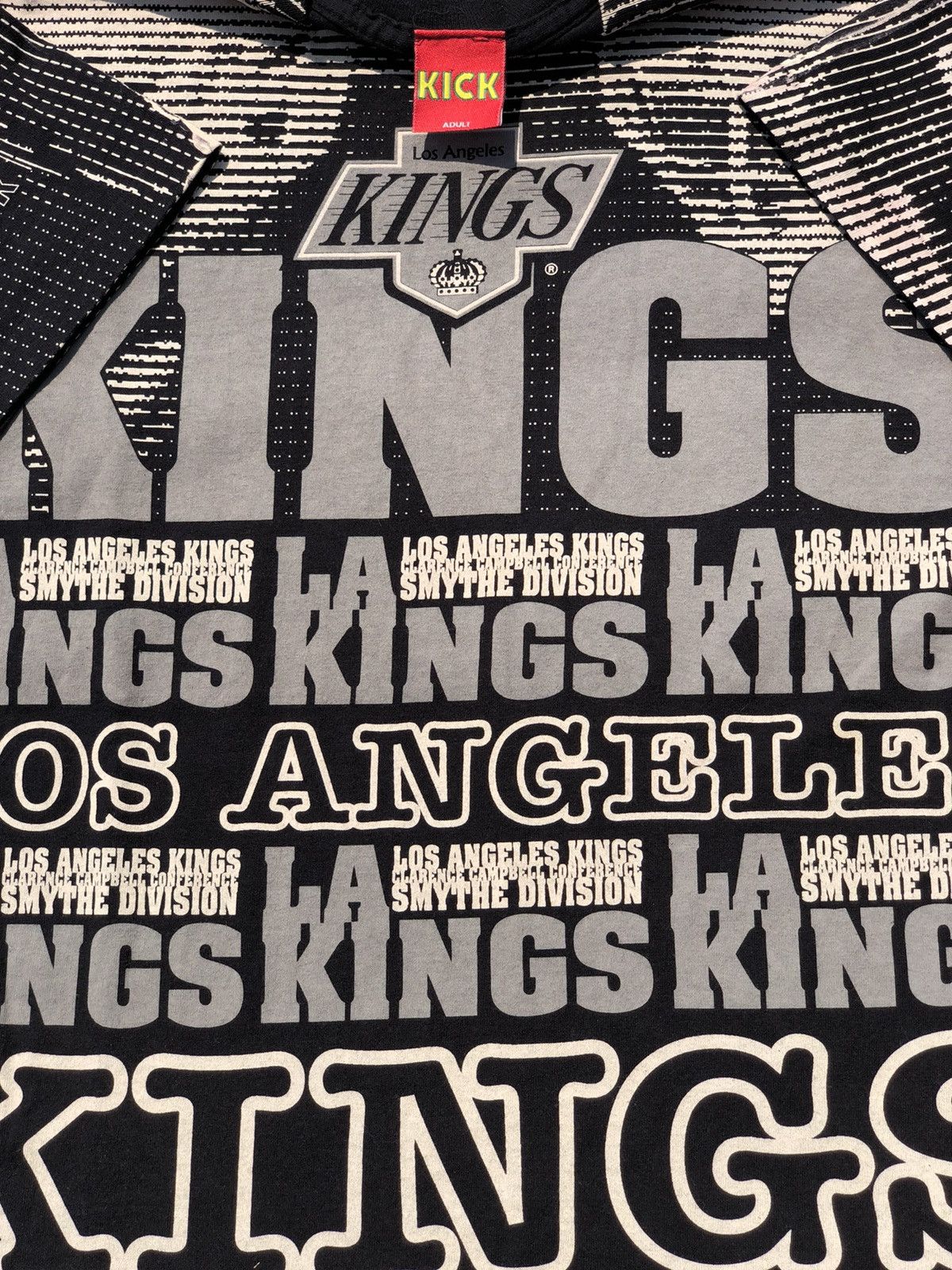 NHL Vintage 90s Los Angeles Kings NHL Hockey All Over Print Tee Size US XL / EU 56 / 4 - 3 Thumbnail