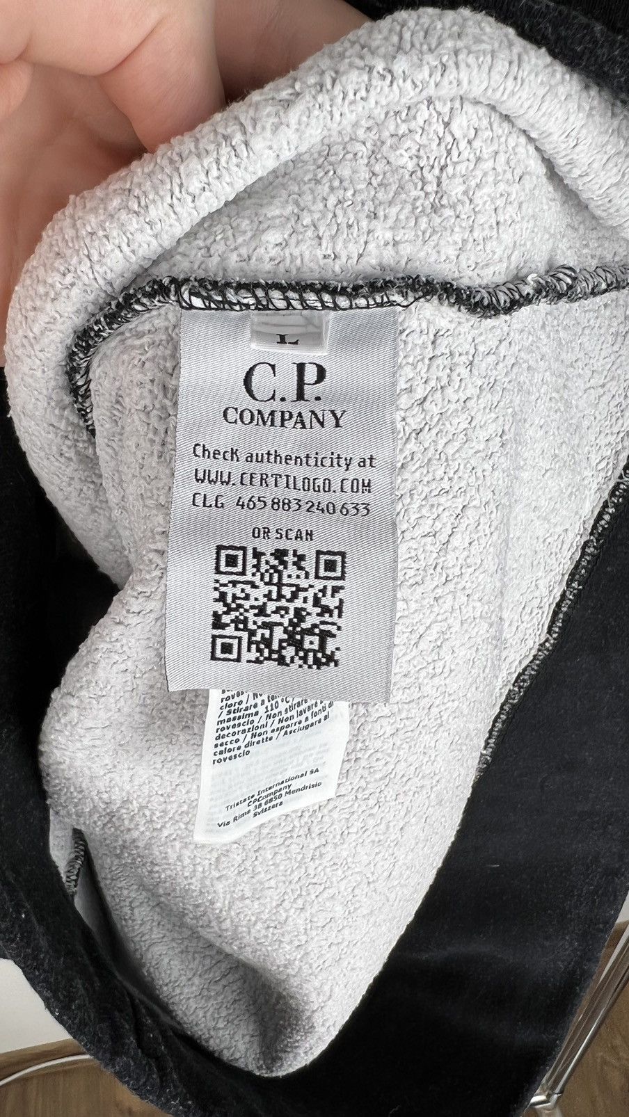 C.P. Company Cp Company Stripped Hoodie Center Logo Size US L / EU 52-54 / 3 - 6 Thumbnail