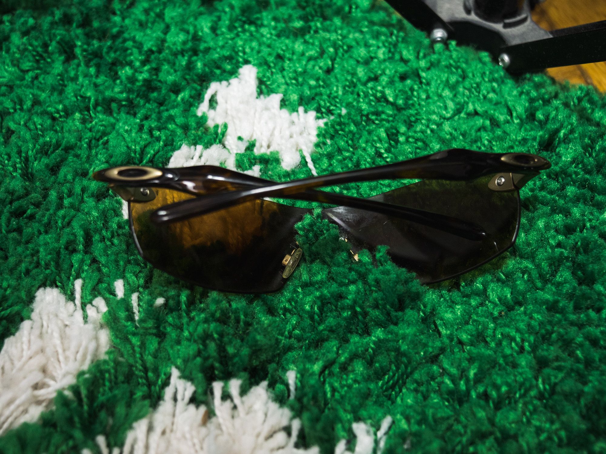 Oakley Oakley Dartboard Rimless Shield Brown Tortoise Frames 2000 Size ONE SIZE - 9 Thumbnail