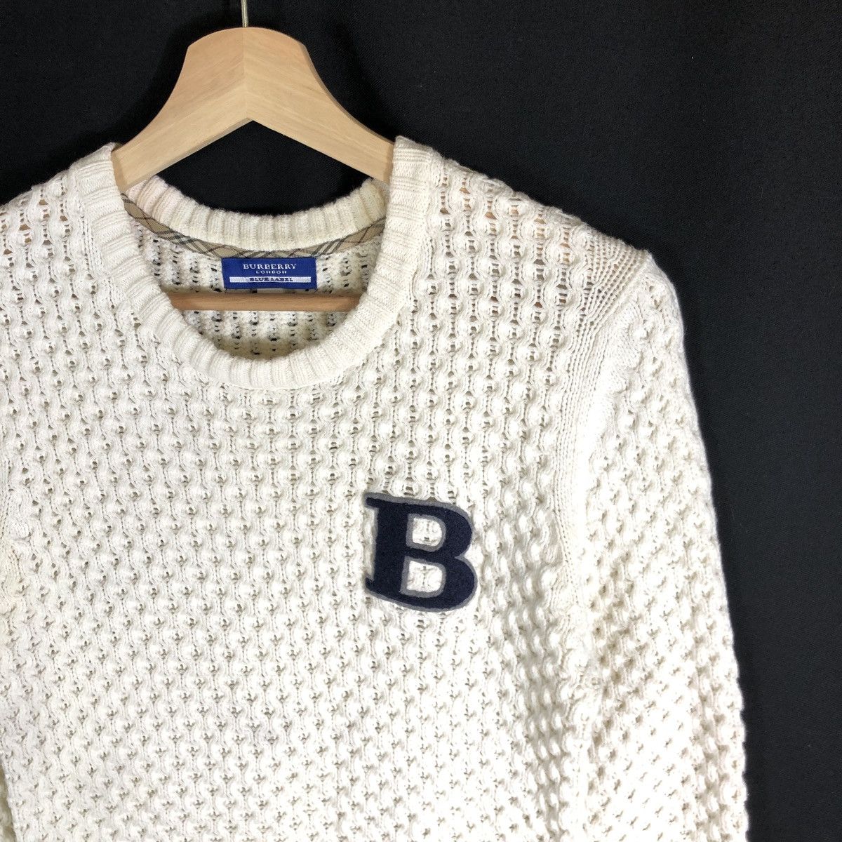 Burberry Burberry Embossed Logo Crochet Knitwear Size XS / US 0-2 / IT 36-38 - 2 Thumbnail