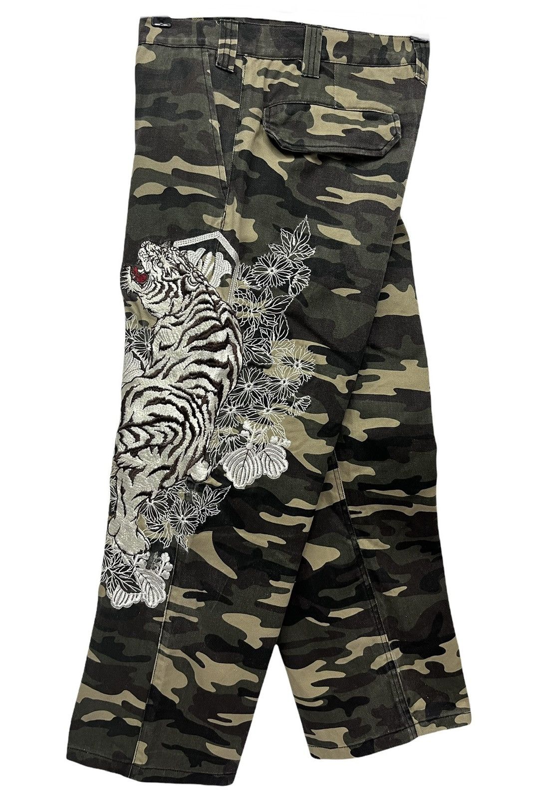 Japanese Brand 🔥JAPANESE Sukajan Tiger Embroidery Cropped Pants Karakuri Size US 31 - 1 Thumbnail