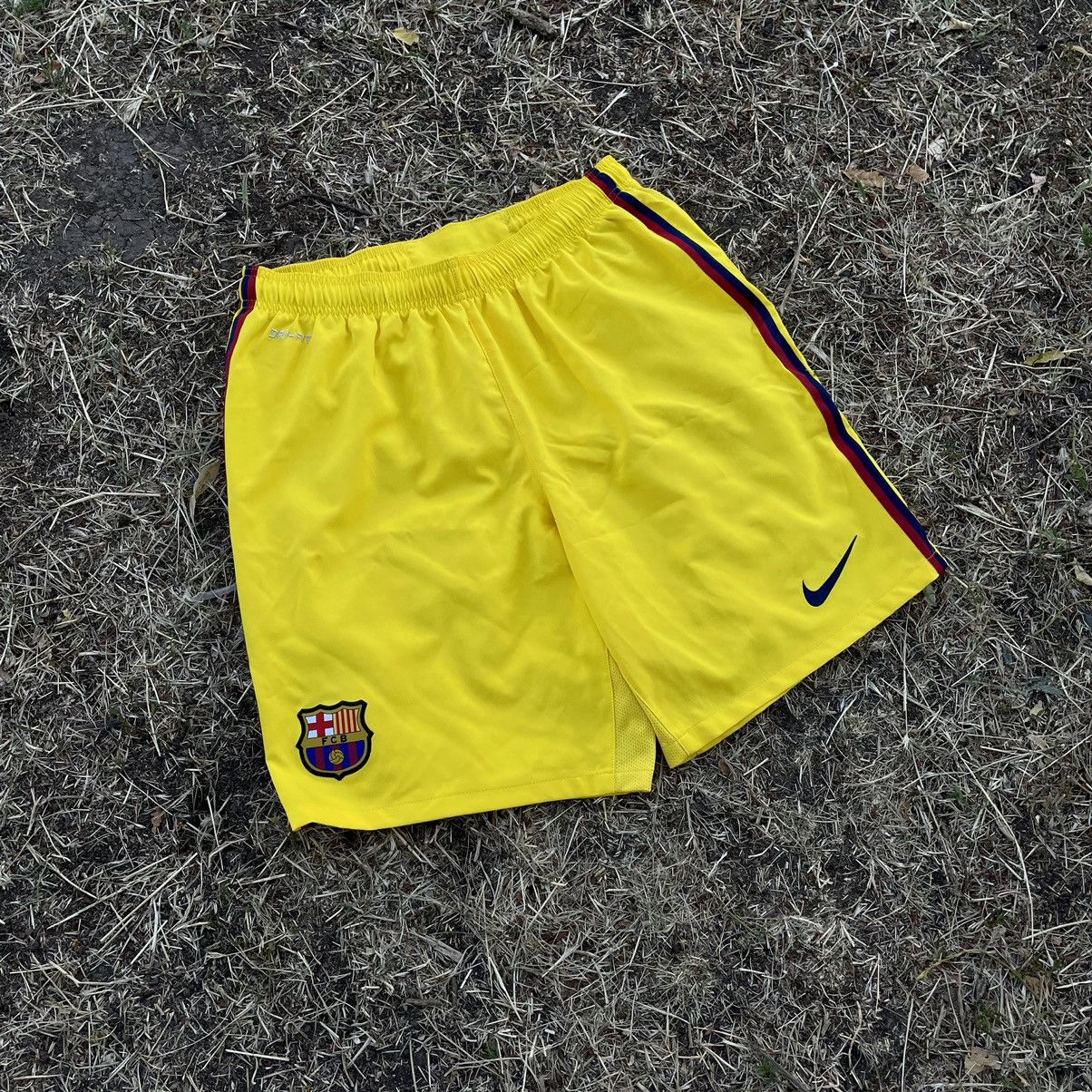 Nike Vintage Y2K Nike Swoosh Logo Shorts Streetwear Size XL Size US 34 / EU 50 - 6 Thumbnail
