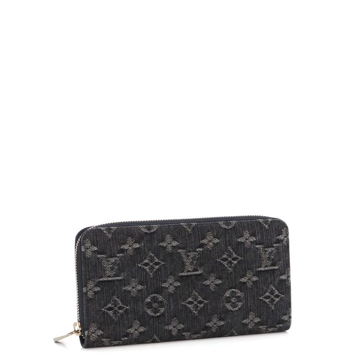 LOUIS VUITTON Zippy Wallet Monogram Denim Blue M95341