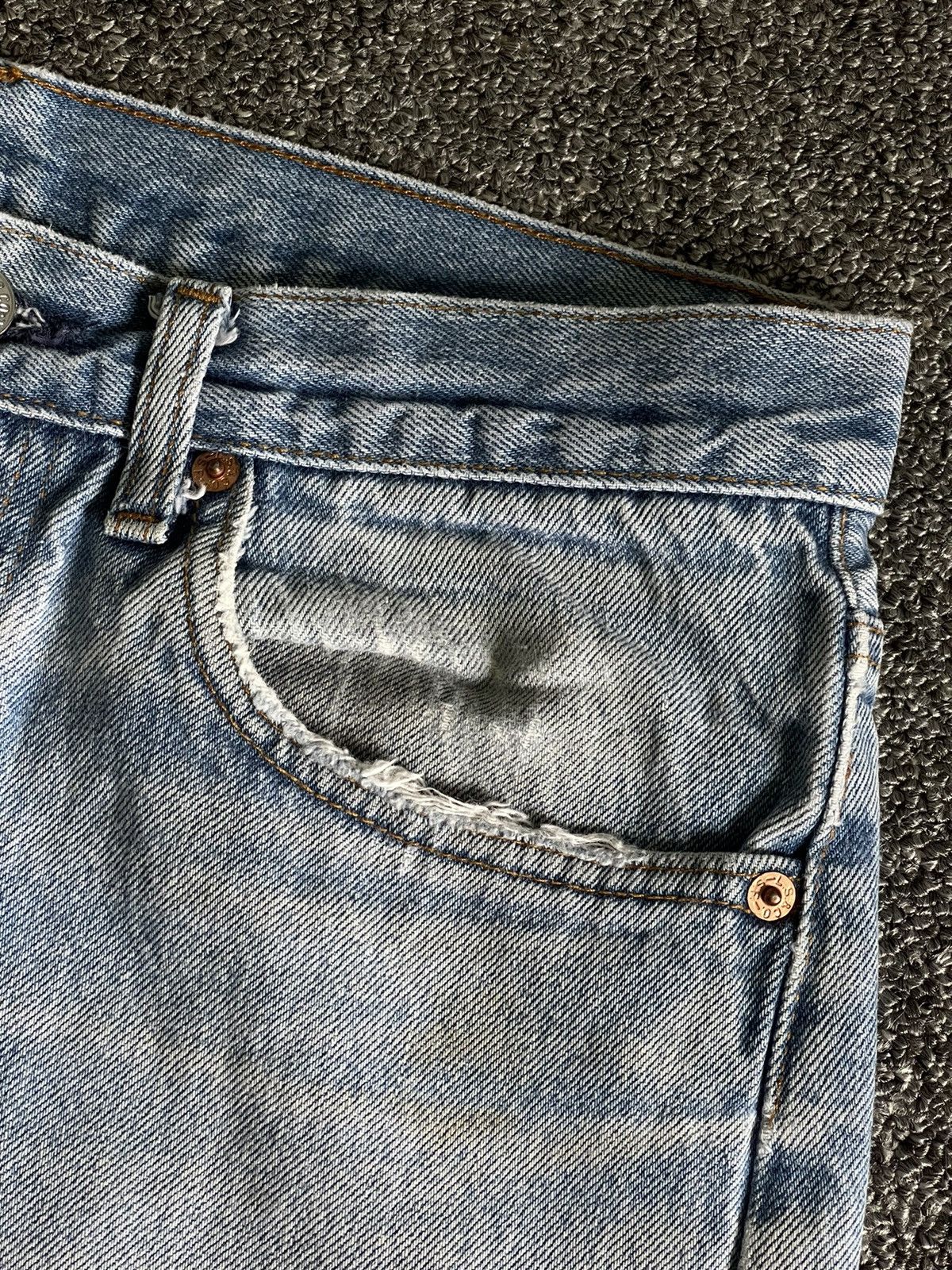 Levi's Vintage levis 501xx light wash denim pant Size US 30 / EU 46 - 7 Thumbnail