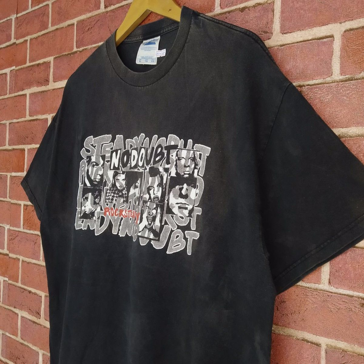 Band Tees Vintage No Doubt Alternative Rock Band Punk Tour T-shirt Size US XL / EU 56 / 4 - 3 Thumbnail