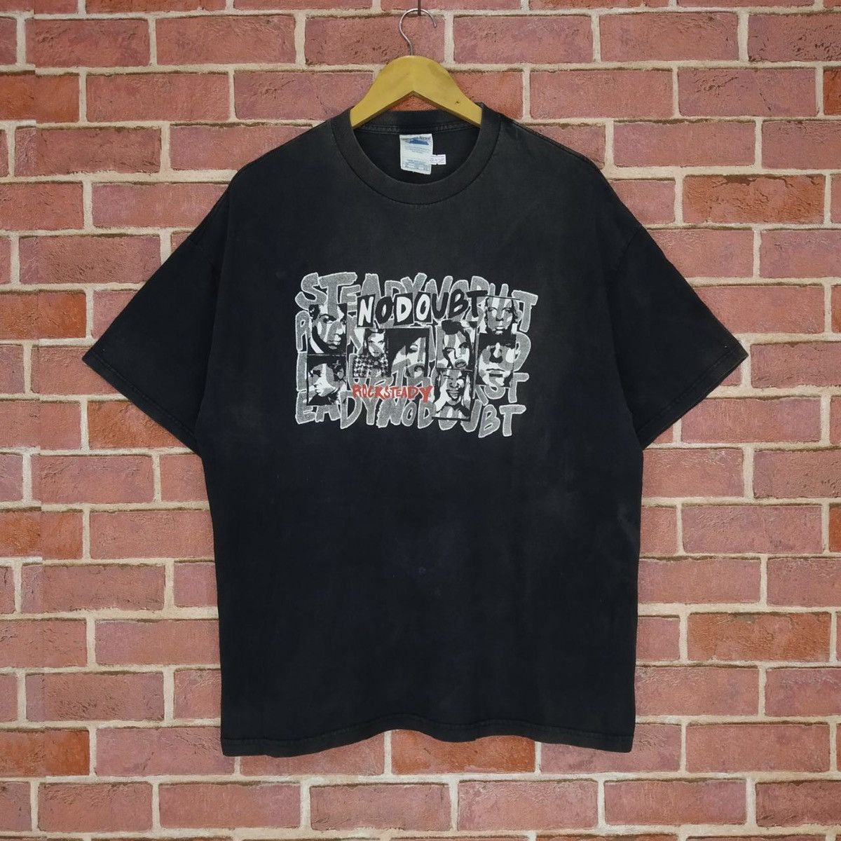Band Tees Vintage No Doubt Alternative Rock Band Punk Tour T-shirt Size US XL / EU 56 / 4 - 1 Thumbnail