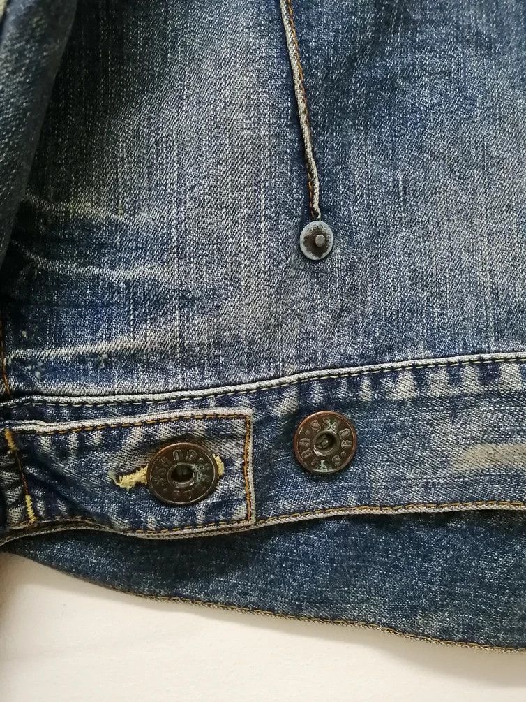 Guess Vintage GUESS Distressed Denim Jacket Lot 01 2101517 Size US S / EU 44-46 / 1 - 3 Thumbnail