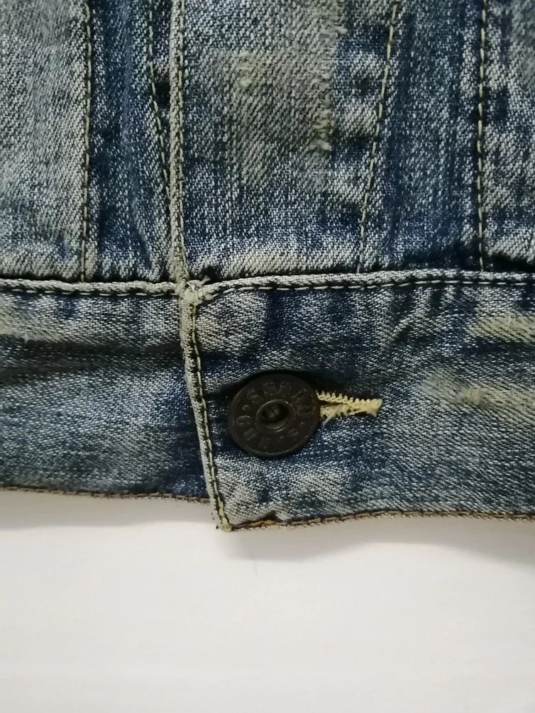 Guess Vintage GUESS Distressed Denim Jacket Lot 01 2101517 Size US S / EU 44-46 / 1 - 9 Thumbnail