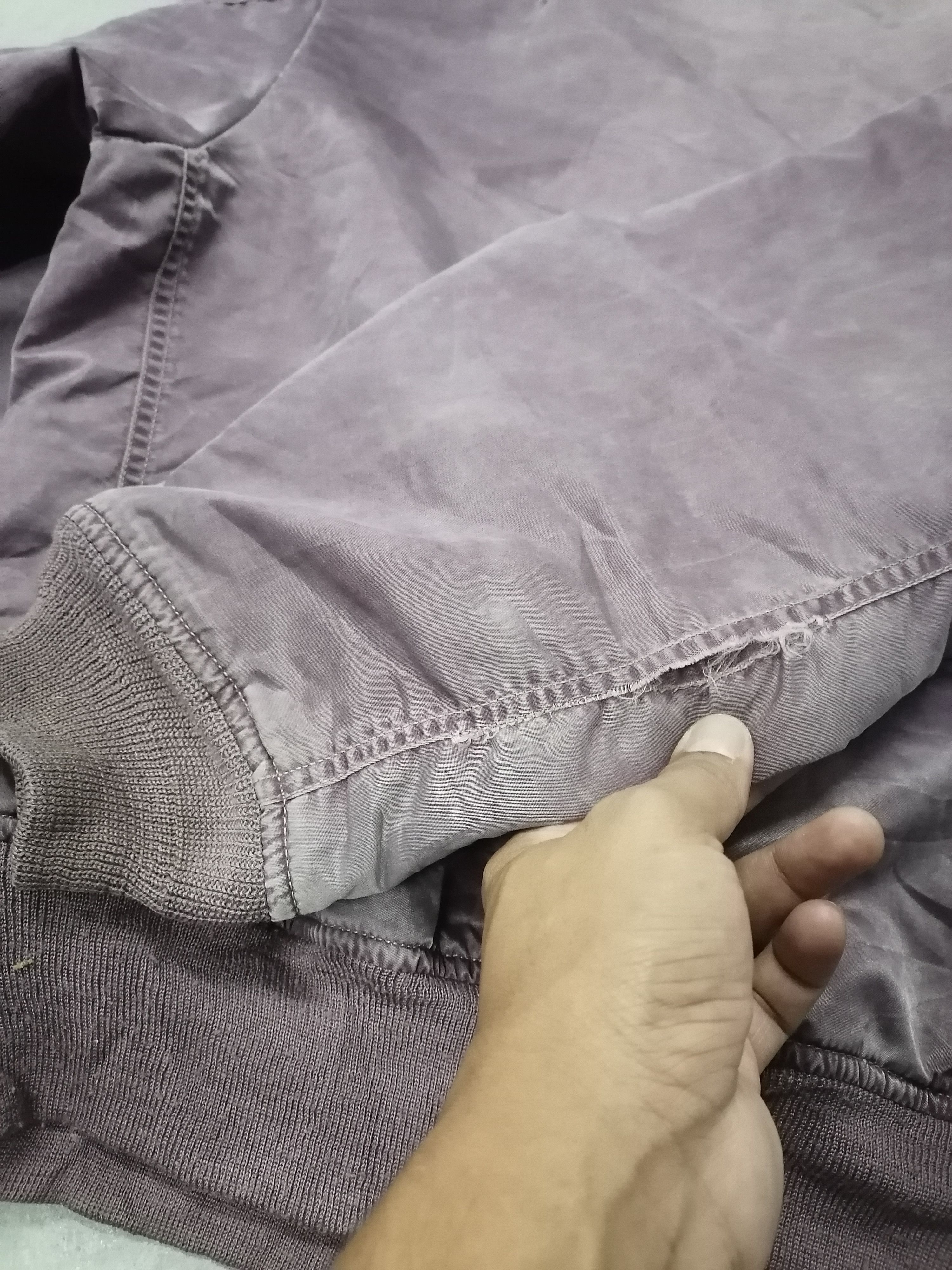 Uniqlo Distressed Faded Maroon Trashed Uniqlo Bomber Jackets Size US M / EU 48-50 / 2 - 8 Thumbnail