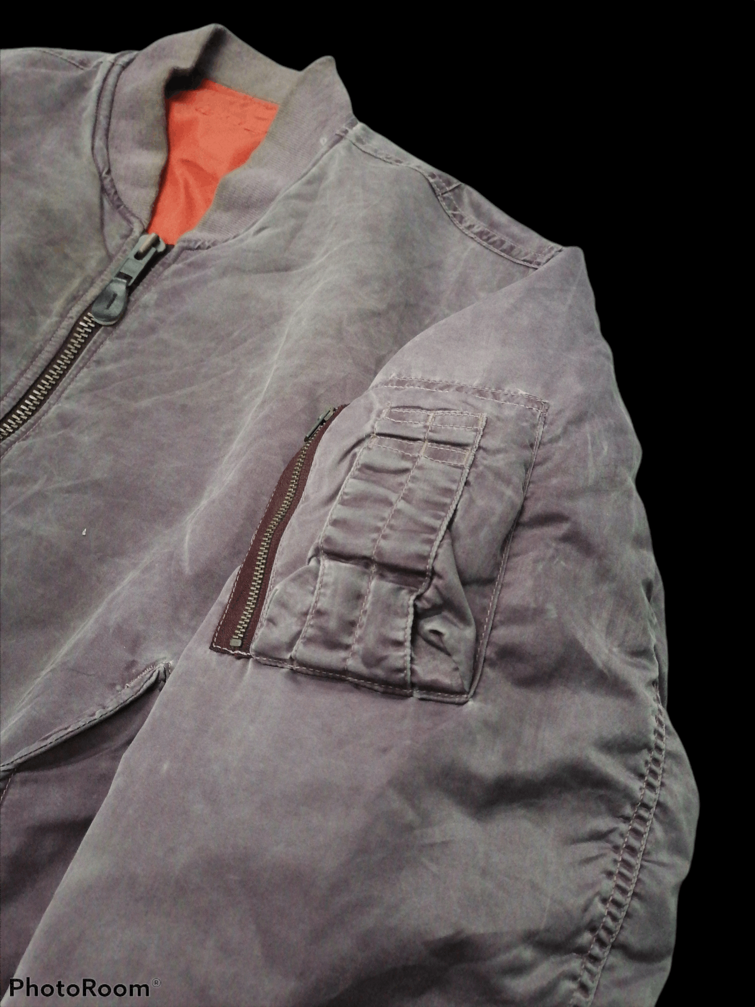 Uniqlo Distressed Faded Maroon Trashed Uniqlo Bomber Jackets Size US M / EU 48-50 / 2 - 2 Thumbnail