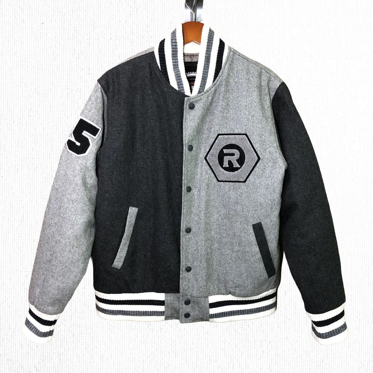 Vintage Vintage Faddy Robot Genuine Merchandise Varsity Jacket Size US M / EU 48-50 / 2 - 3 Thumbnail