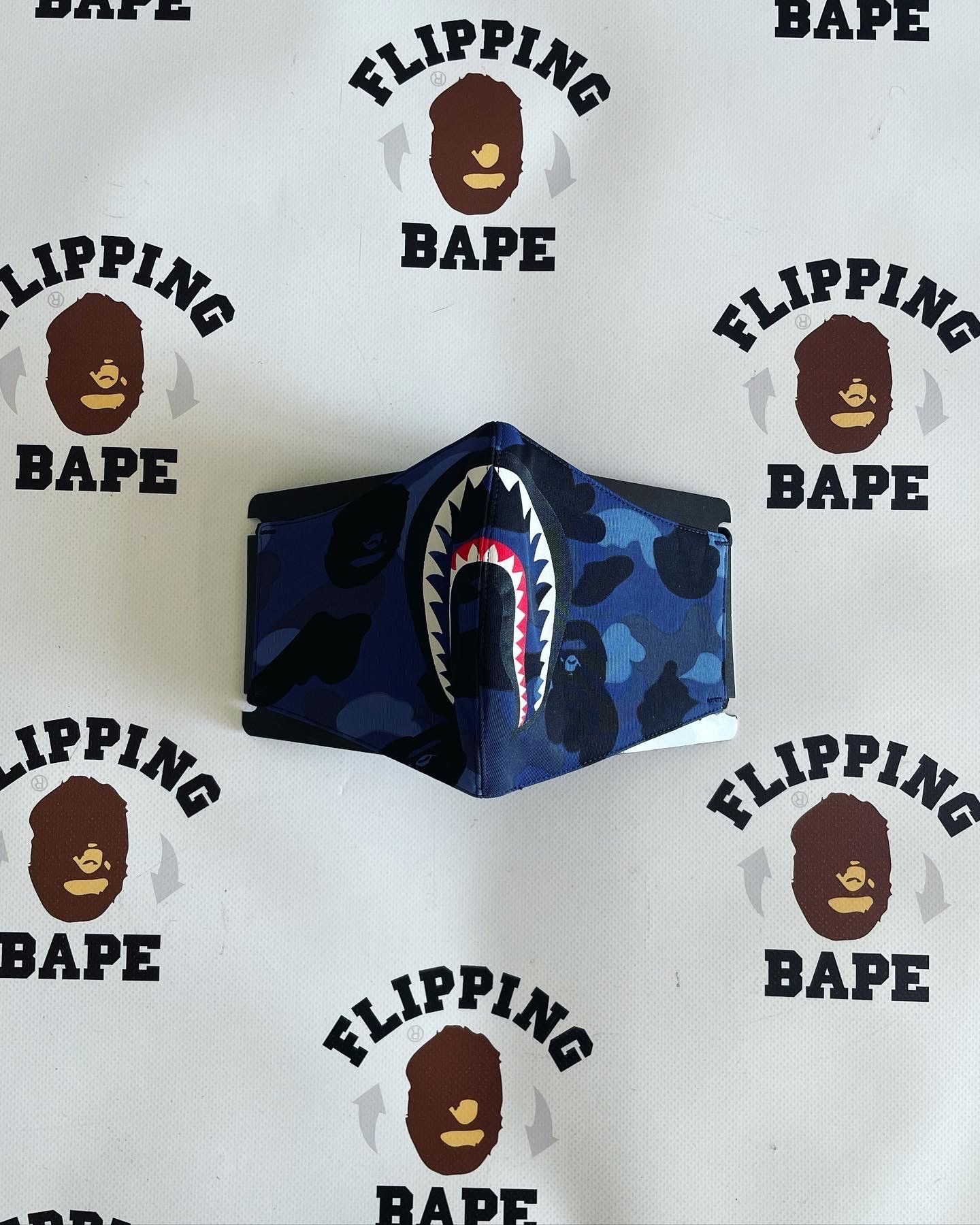 Bape BAPE COLOR CAMO SHARK MASK Size ONE SIZE - 2 Thumbnail