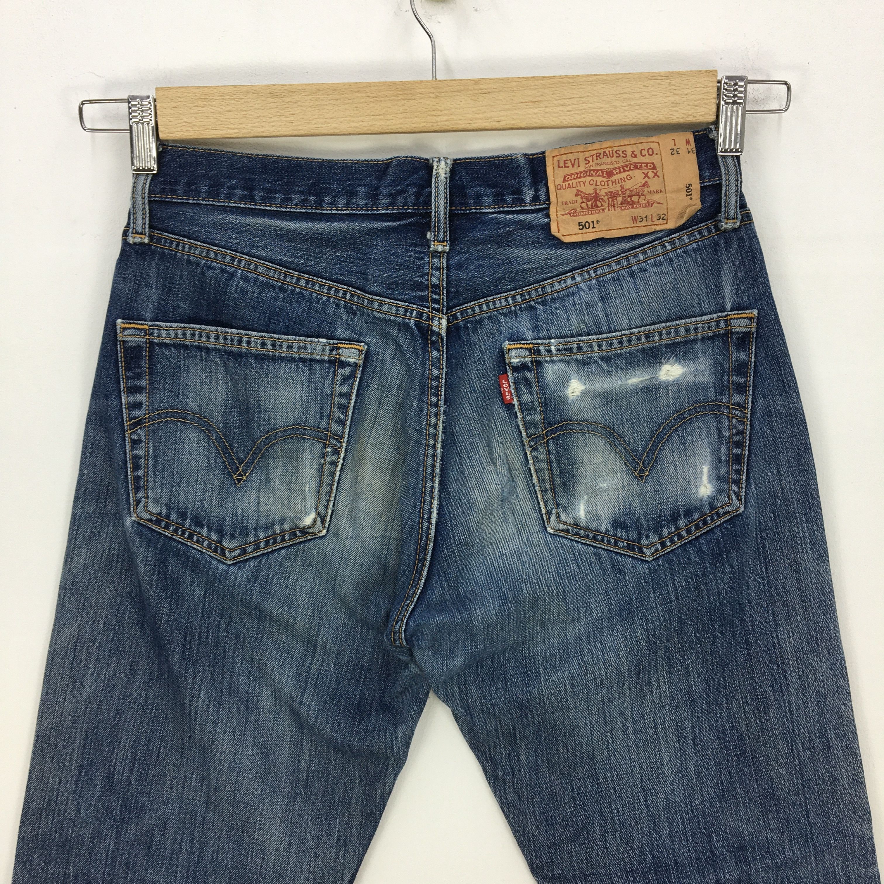 Levi's Vintage Levis Jeans Pants Blue Distressed Levi's 501 Denim Size 28" / US 6 / IT 42 - 3 Thumbnail