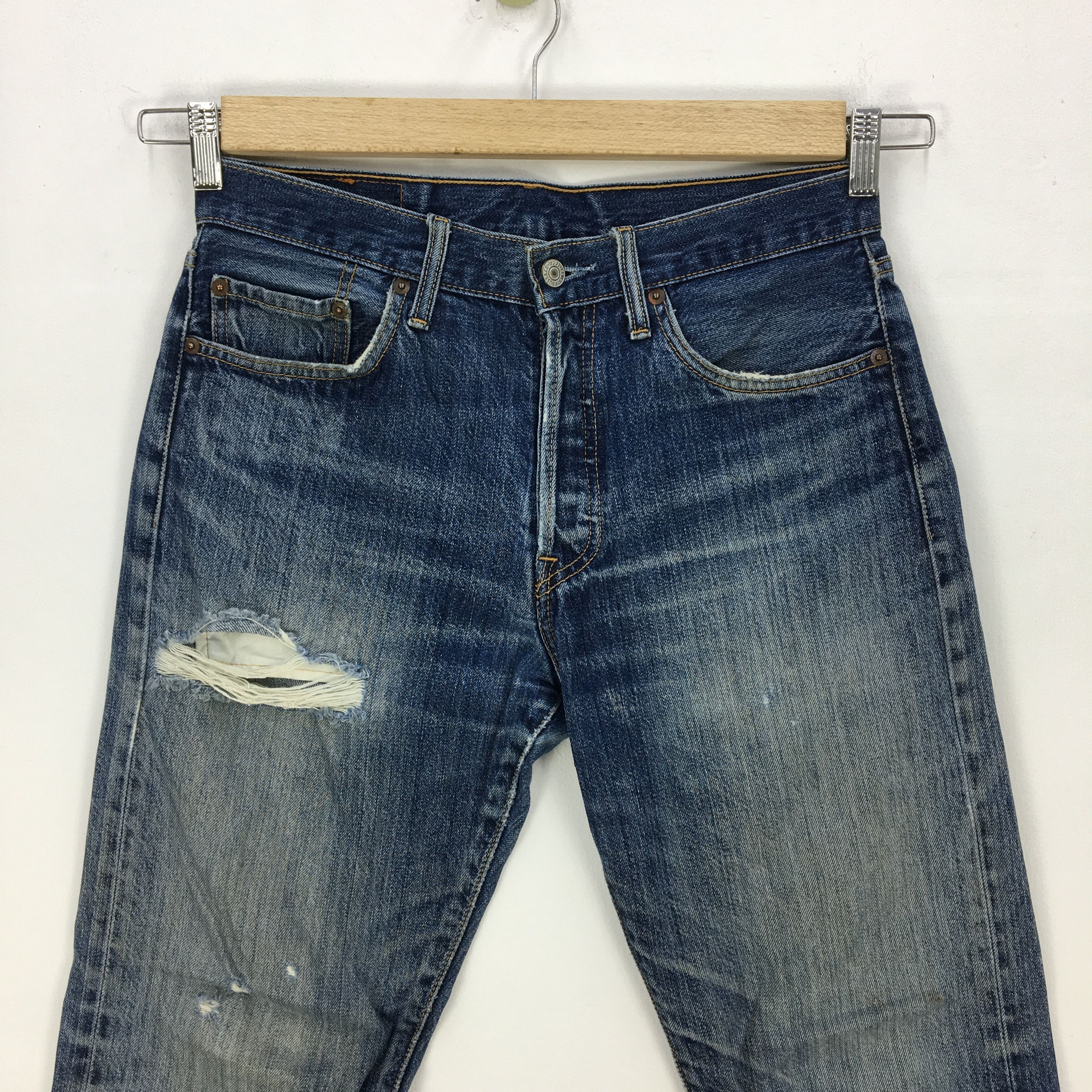 Levi's Vintage Levis Jeans Pants Blue Distressed Levi's 501 Denim Size 28" / US 6 / IT 42 - 4 Thumbnail