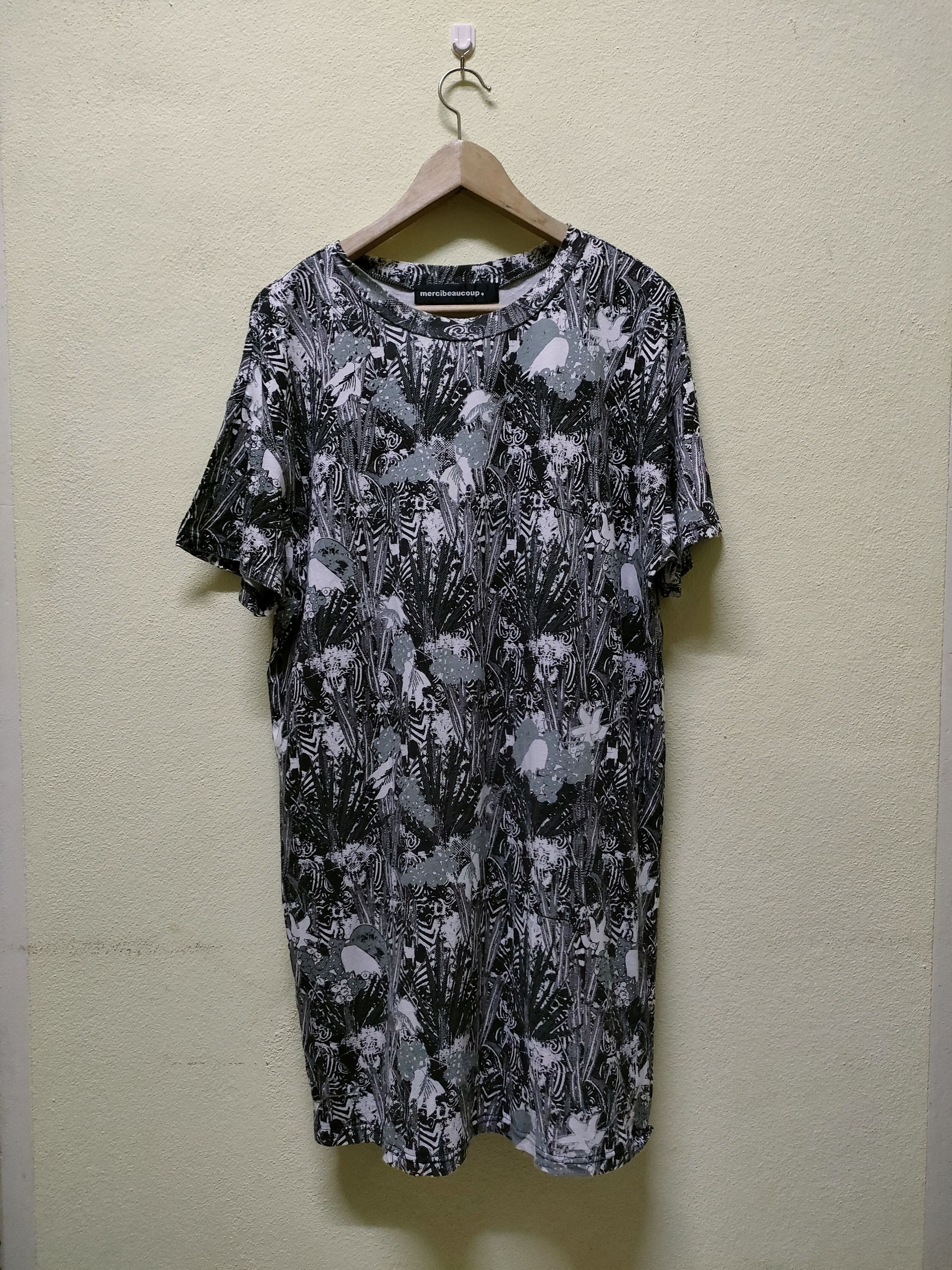 Issey Miyake × Japanese Brand Steal 🔥 🔥Mercibeaucoup Designer T-shirt Size US M / EU 48-50 / 2 - 1 Thumbnail