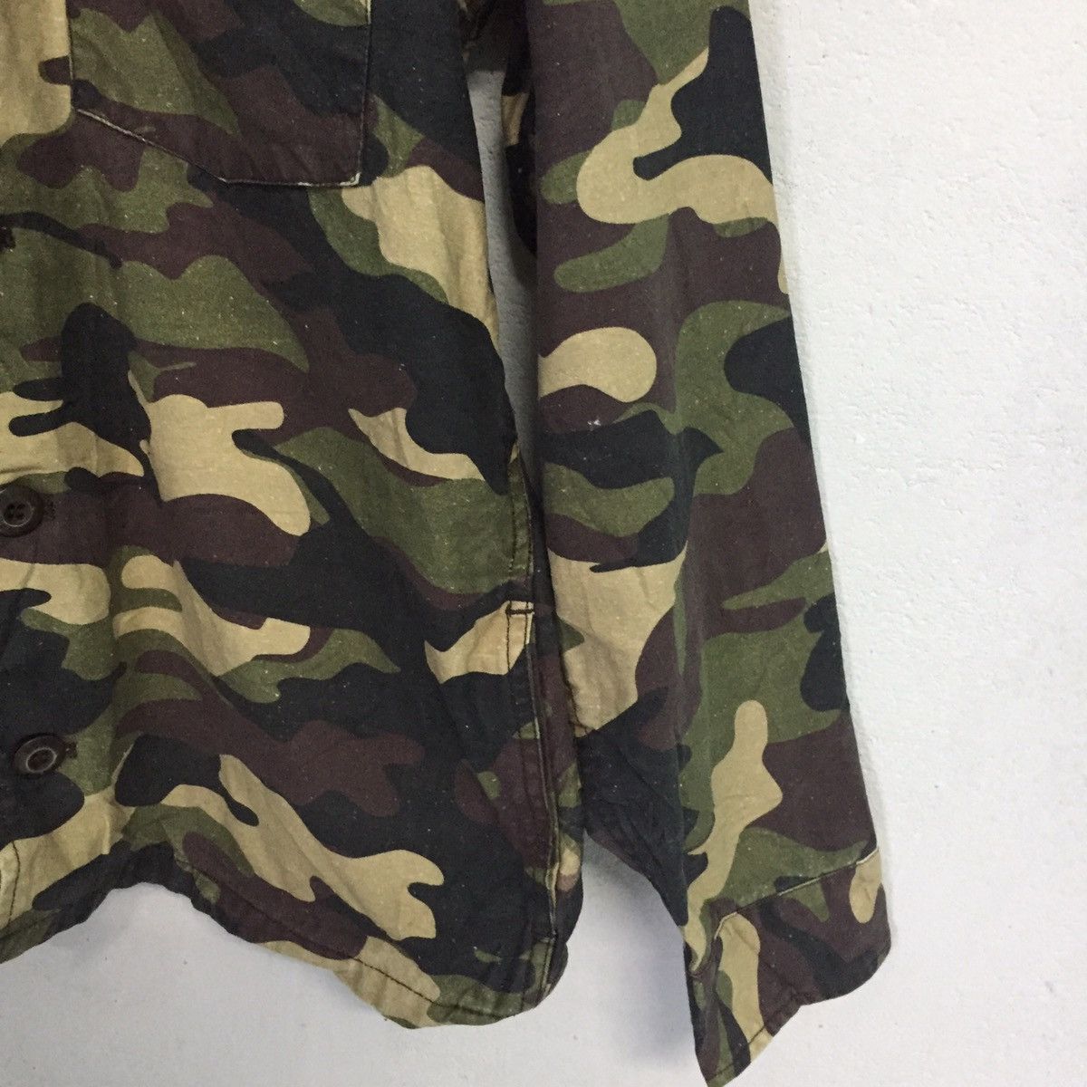 Japanese Brand Smiley Rodeo Crowns Camo Army Button Up Jacket Size US M / EU 48-50 / 2 - 12 Thumbnail