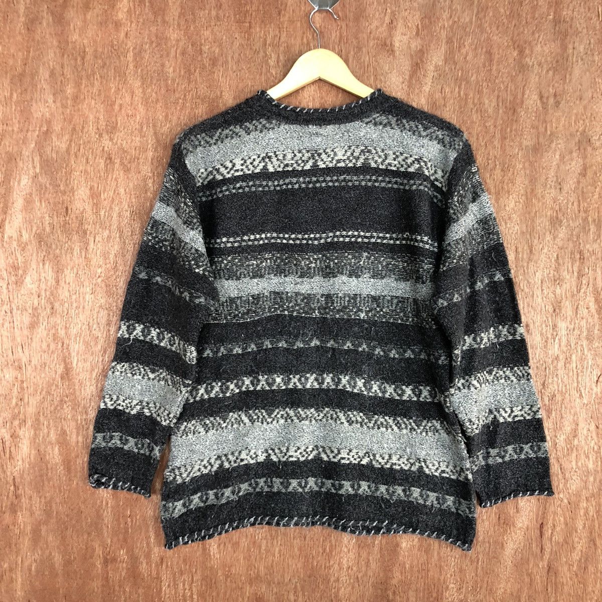 Vintage DL Vino Rouge stripe shaggy Grey Knitwear #c723 Size US M / EU 48-50 / 2 - 11 Thumbnail