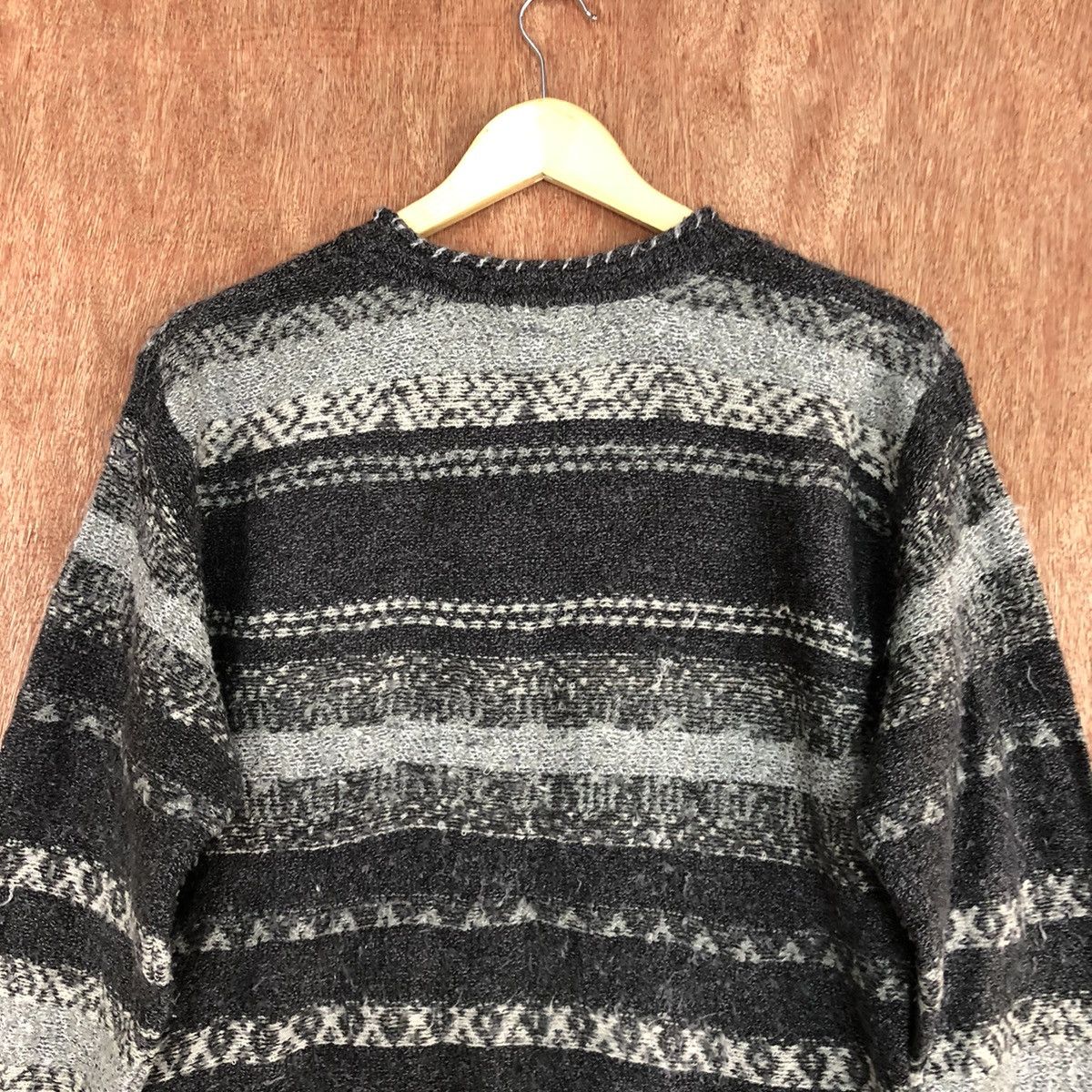 Vintage DL Vino Rouge stripe shaggy Grey Knitwear #c723 Size US M / EU 48-50 / 2 - 12 Thumbnail