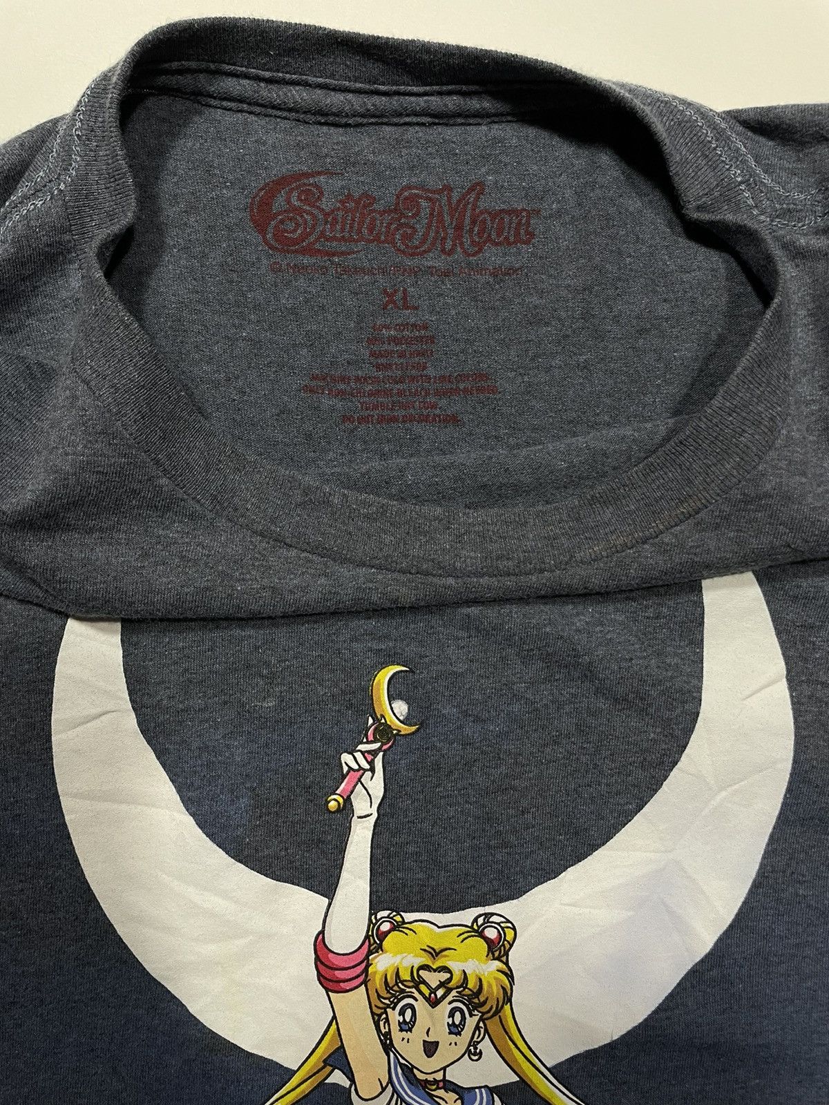 Anime VTG SAILOR MOON BIG PRINT NICE GRAPHICS T-SHIRT DISTRESSED Size US XL / EU 56 / 4 - 4 Thumbnail