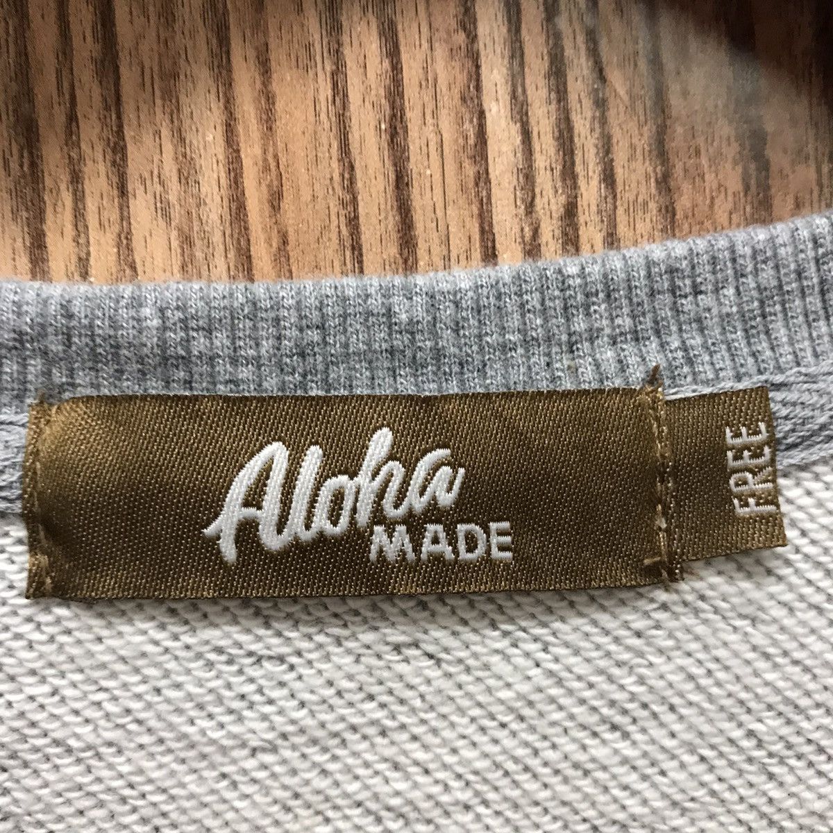 Vintage Vintage Aloha Surf Hawaii Sweatshirt Size US M / EU 48-50 / 2 - 7 Thumbnail