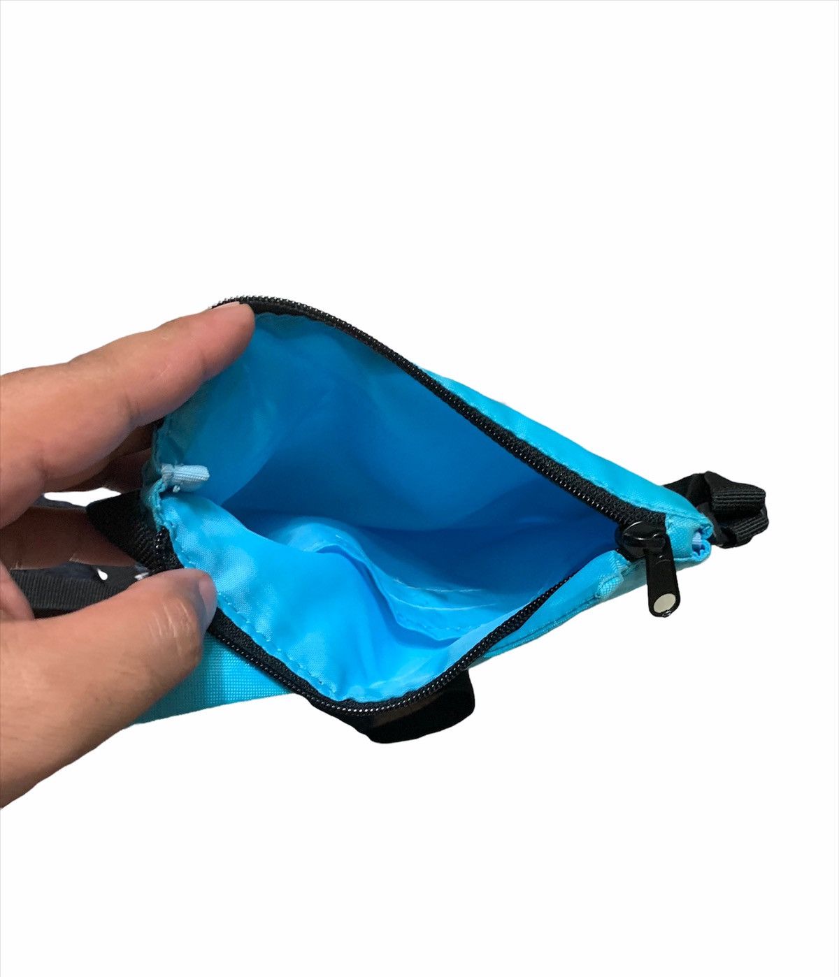 Issey Miyake × Tsumori Chisato 🎌 Issey Miyake Mini Sling Bag Size ONE SIZE - 2 Thumbnail
