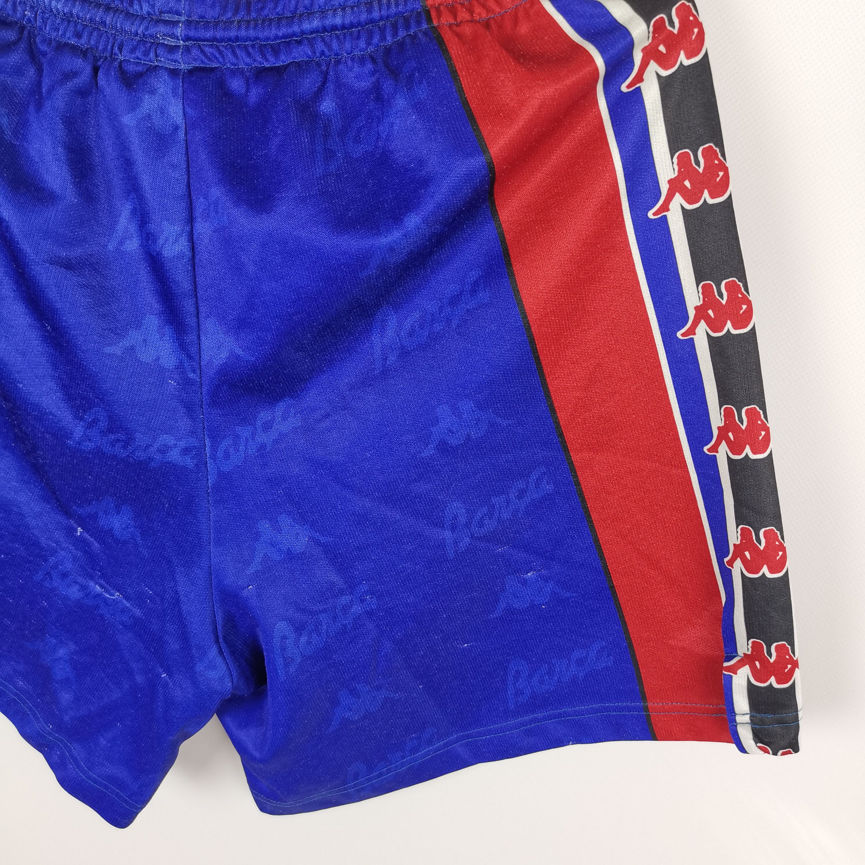 Kappa Kappa vintage FC Barcelona 90s soccer football shorts Size US 33 - 8 Thumbnail