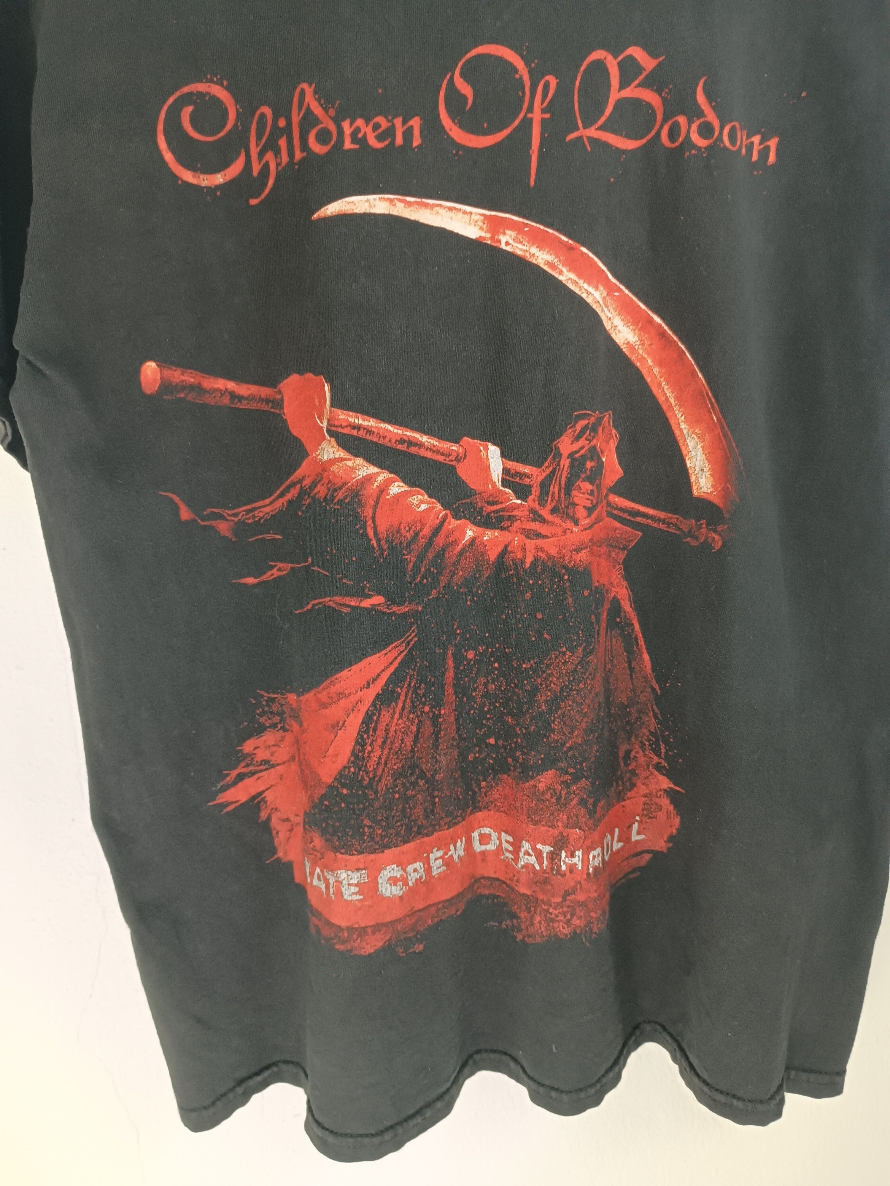 Band Tees VINTAGE '04 CHILDREN OF BODOM TOUR (lamb of god in flames) Size US M / EU 48-50 / 2 - 7 Thumbnail