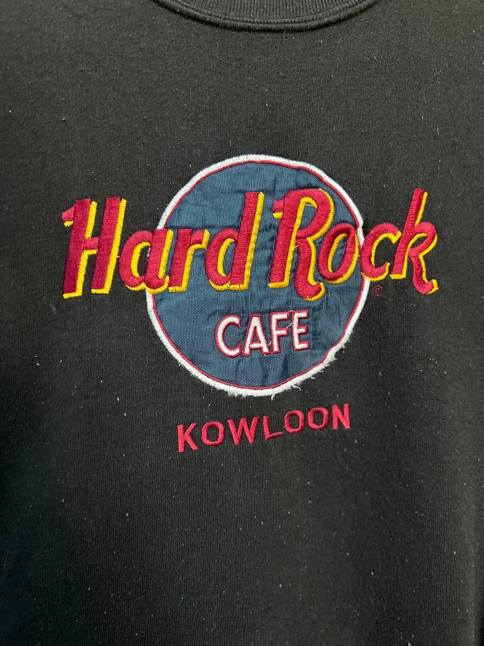 Hard Rock Cafe VINTAGE HARD ROCK CAFE KOWLOON EMBROIDERY SWEATSHIRT Size US M / EU 48-50 / 2 - 8 Thumbnail