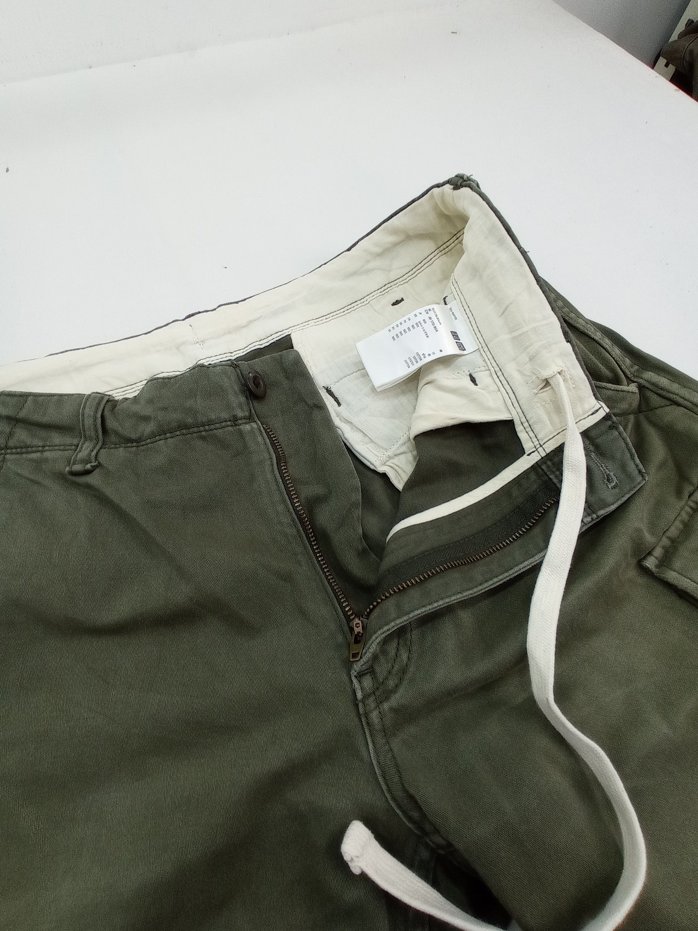 Uniqlo Uniqlo Utility Cargo Pants Size US 32 / EU 48 - 4 Thumbnail