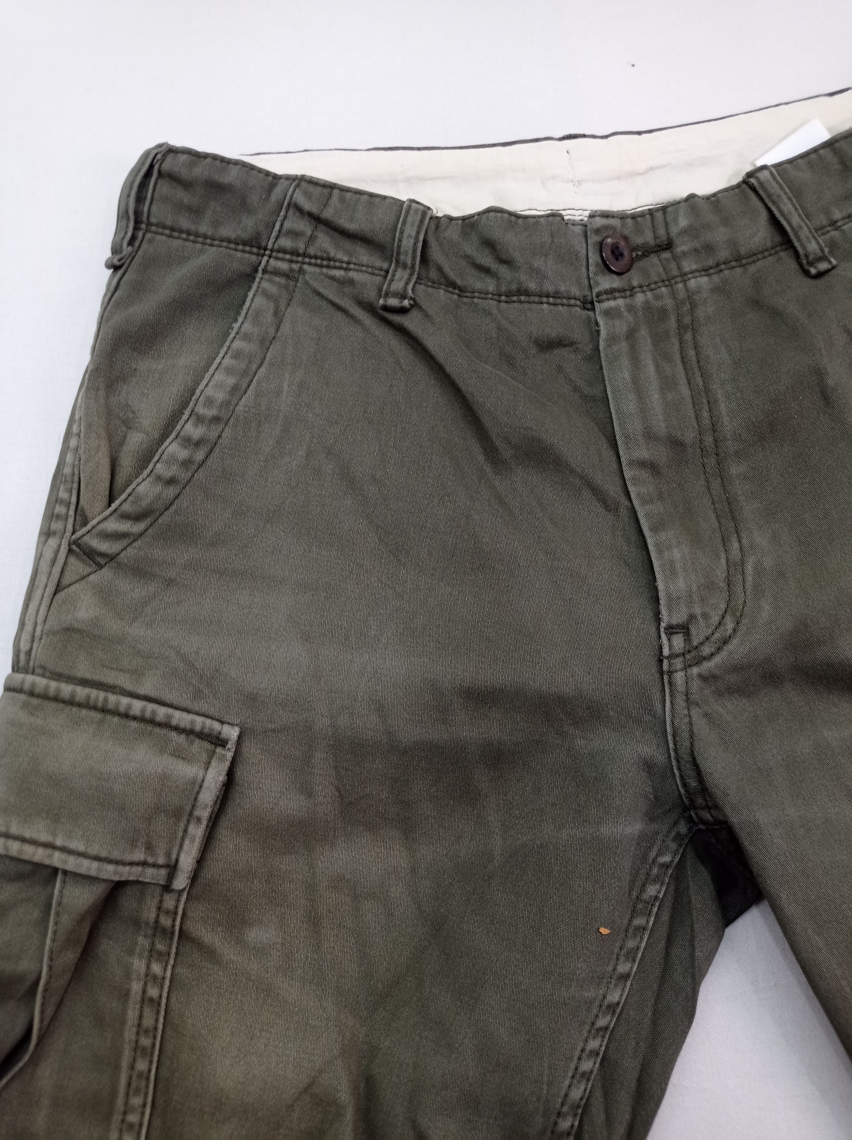 Uniqlo Uniqlo Utility Cargo Pants Size US 32 / EU 48 - 6 Thumbnail