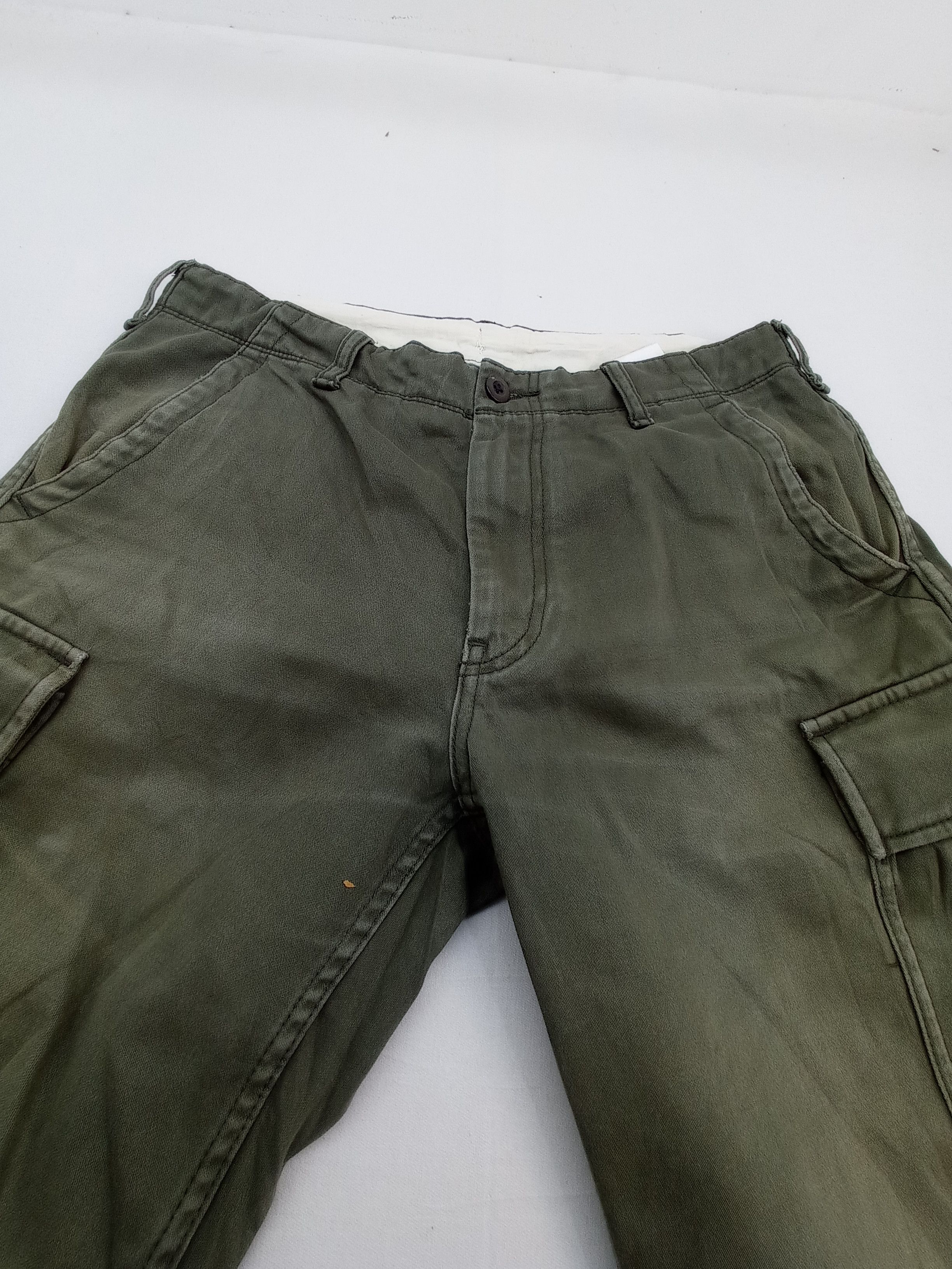 Uniqlo Uniqlo Utility Cargo Pants Size US 32 / EU 48 - 5 Thumbnail