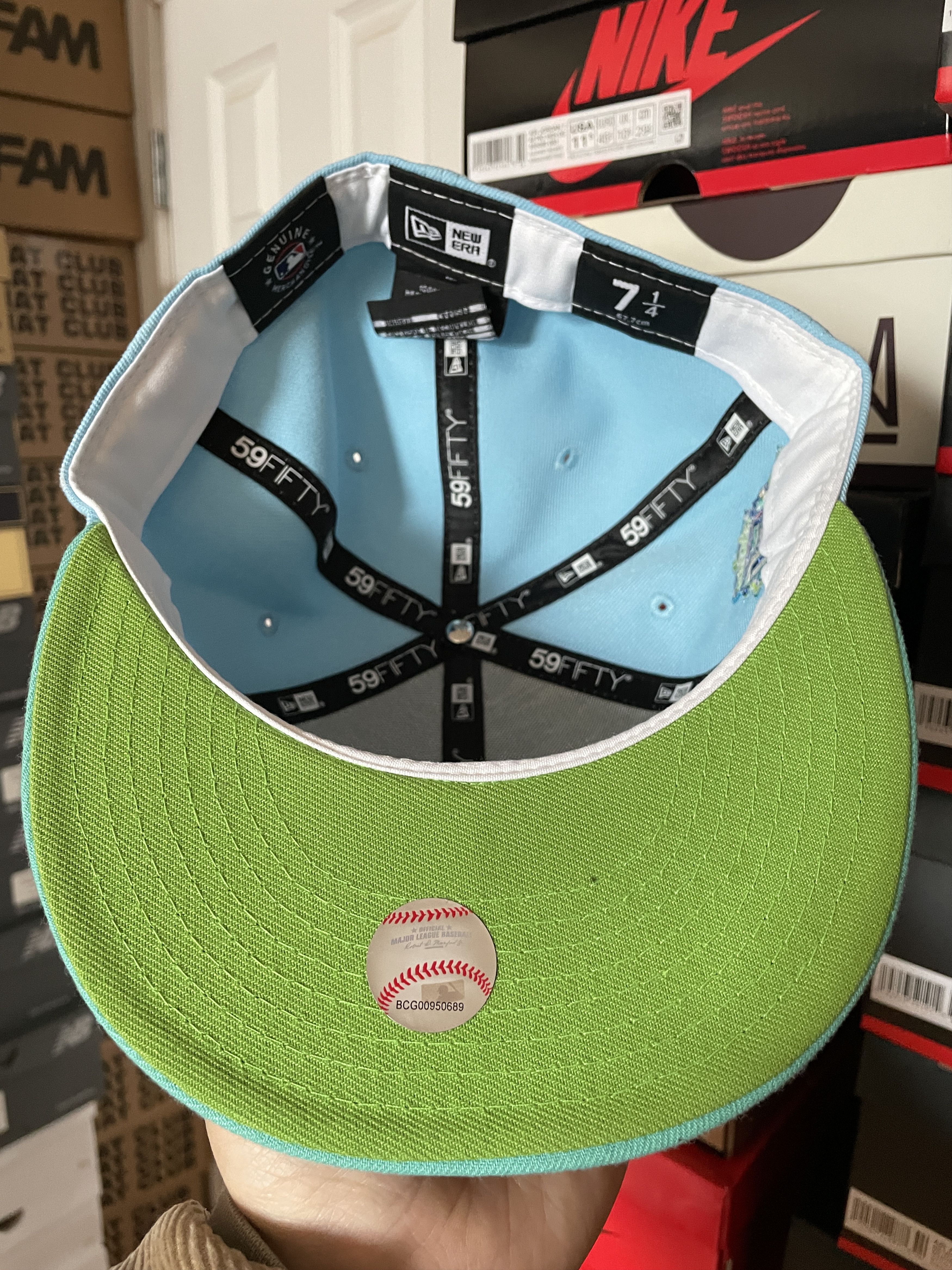 MyFitteds × New Era MyFitteds Atlanta Braves 7 1/4 Hidden Kingdom Wings Of Fire Size ONE SIZE - 6 Thumbnail