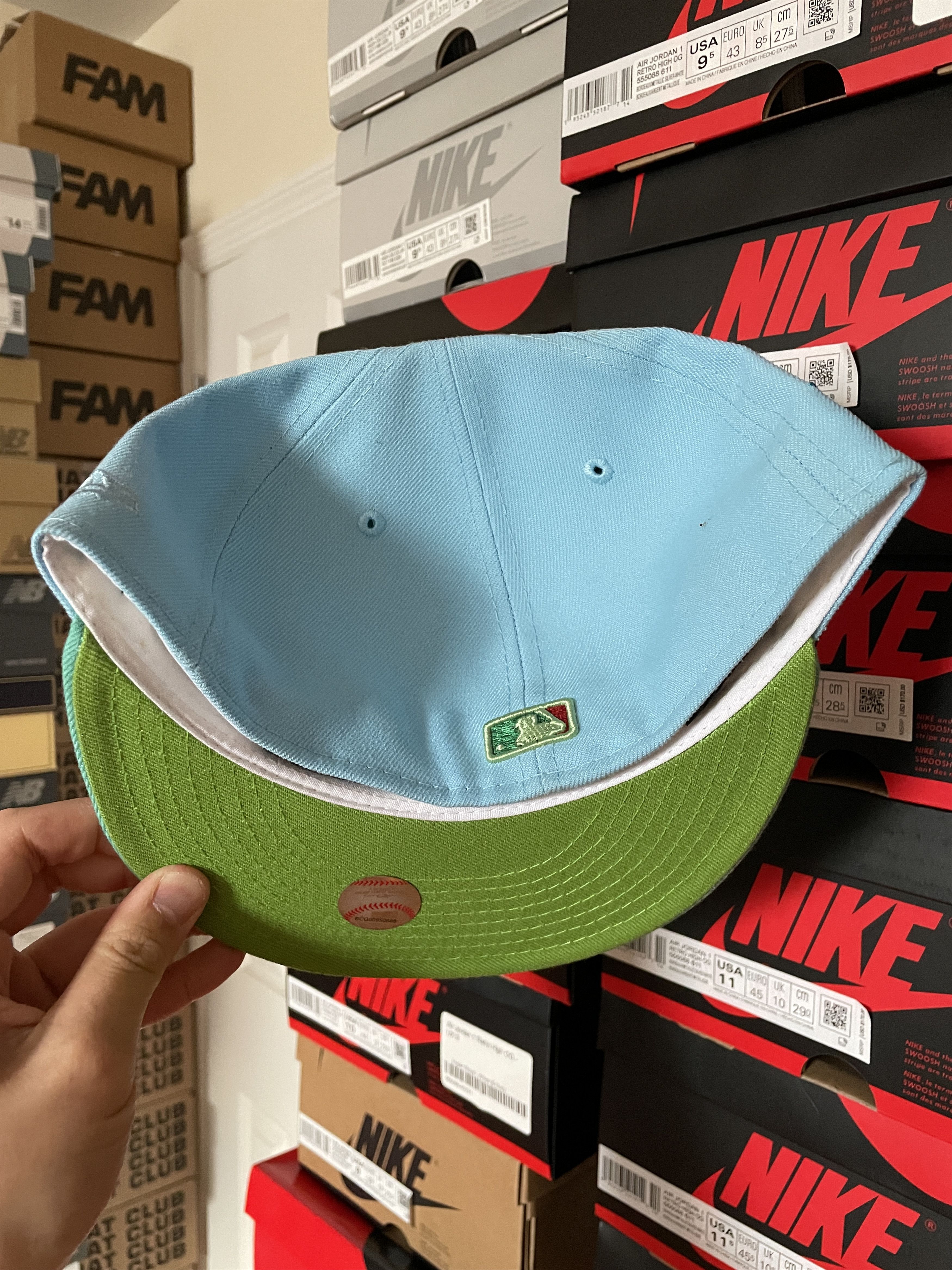 MyFitteds × New Era MyFitteds Atlanta Braves 7 3/8 Hidden Kingdom Wings Of Fire Size ONE SIZE - 5 Thumbnail