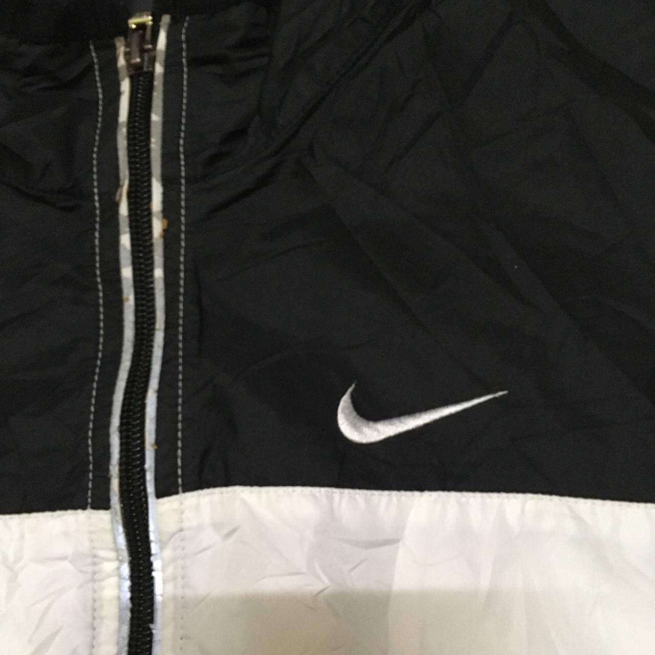 Nike Vintage Nike Sweater Windbreaker Light Jacket Small Logo Size US M / EU 48-50 / 2 - 6 Thumbnail