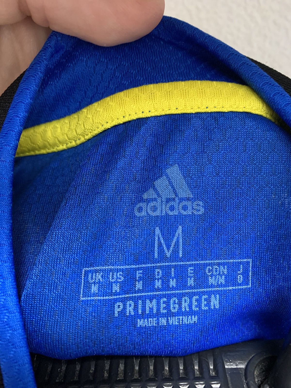 Adidas Manchester United adidas soccer jersey M sz 2021 apl patch Size US M / EU 48-50 / 2 - 5 Thumbnail
