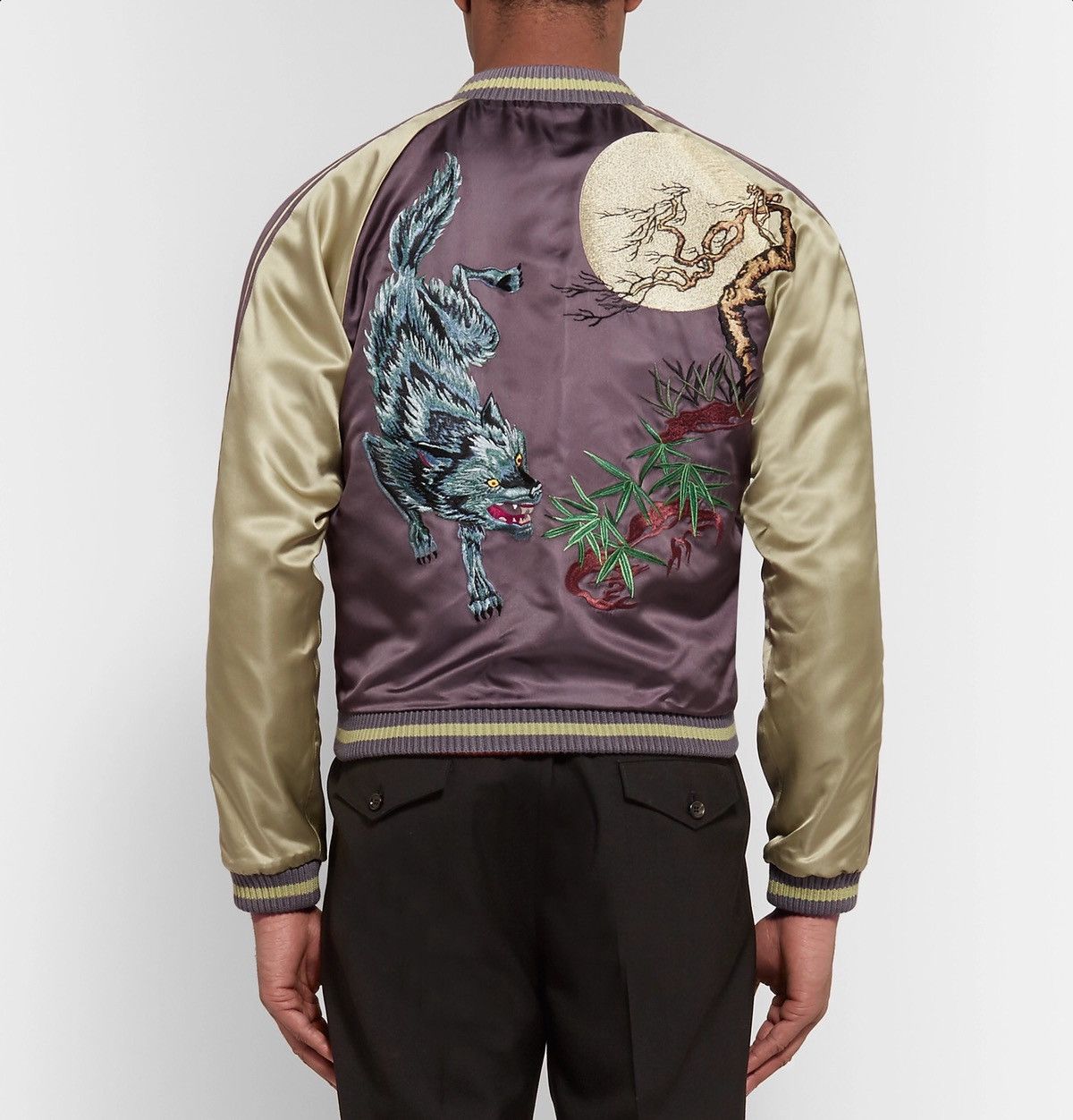 Gucci Gucci - Lone Wolf Embroidered Bomber Jacket Size US S / EU 44-46 / 1 - 16 Thumbnail