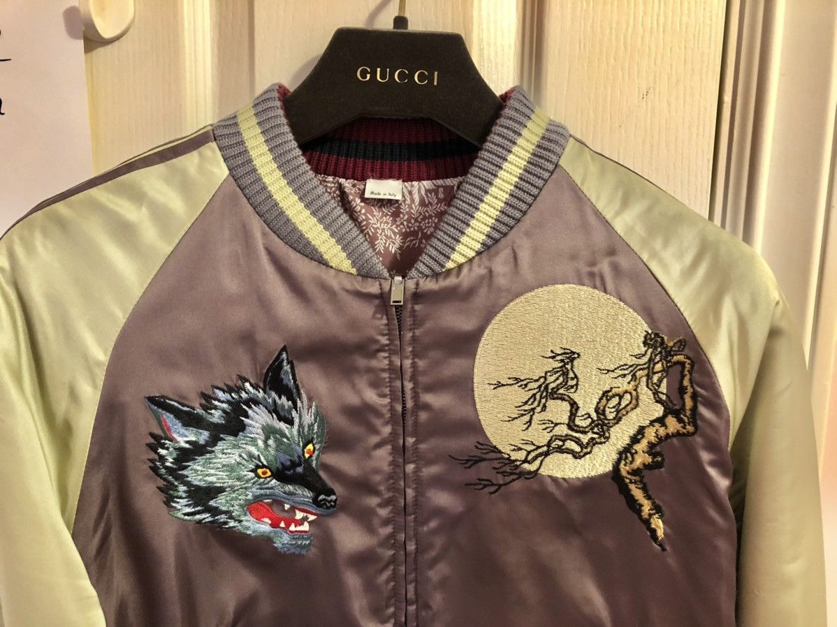 Gucci Gucci - Lone Wolf Embroidered Bomber Jacket Size US S / EU 44-46 / 1 - 3 Thumbnail